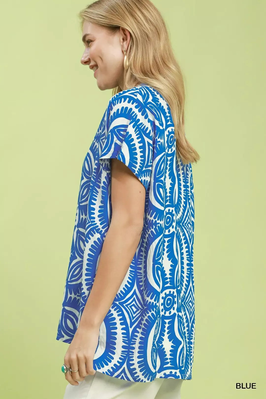 Umgee Geometric Print V-Neck Short Sleeve Top Secondary image