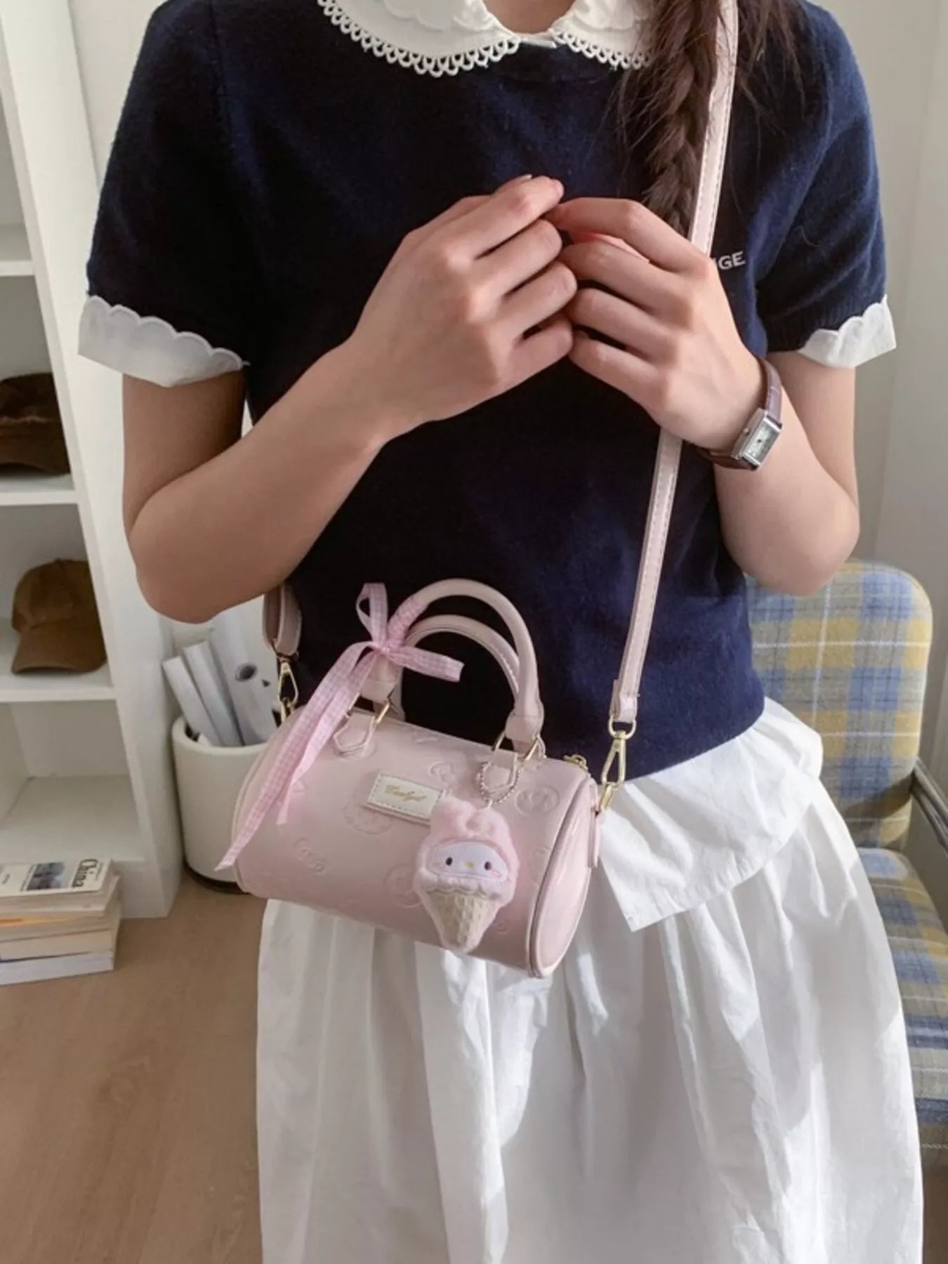 Embossed Pattern Cylinder Crossbody Bag Secondary image