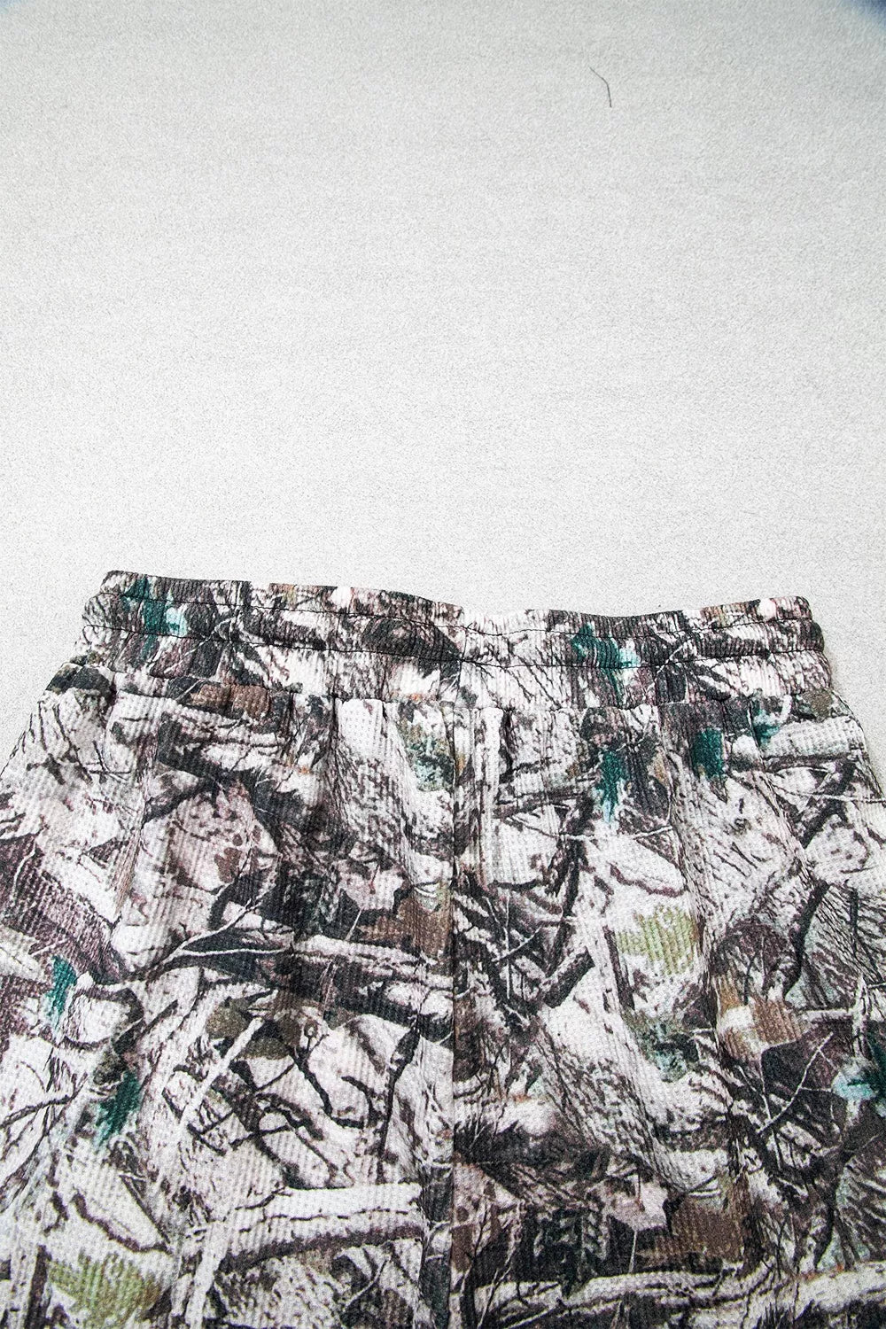 Camo Long Sleeve Top Elastic Waist Shorts Two Piece Set - photo 7