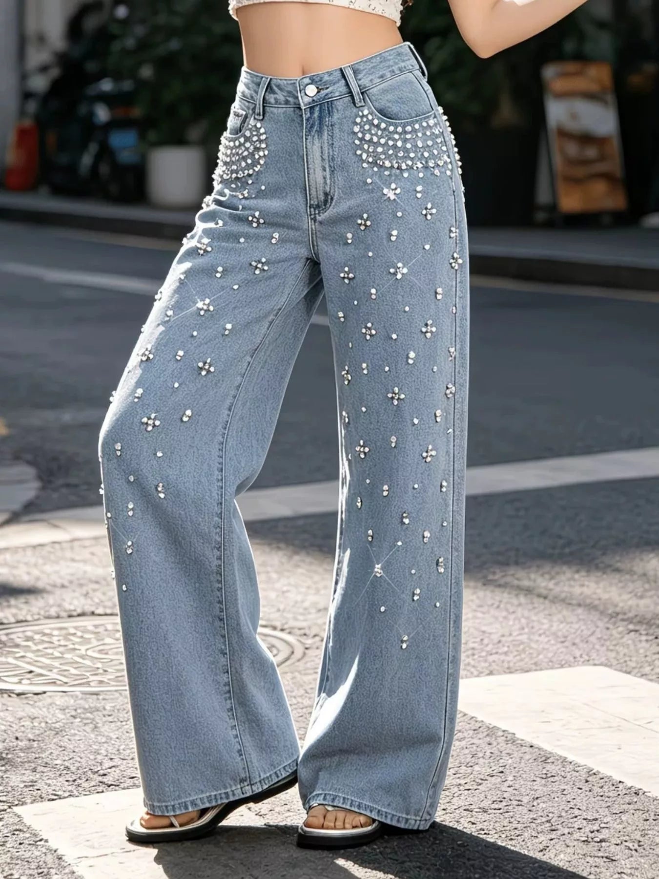 Embellished Wide-Leg Jeans Secondary image