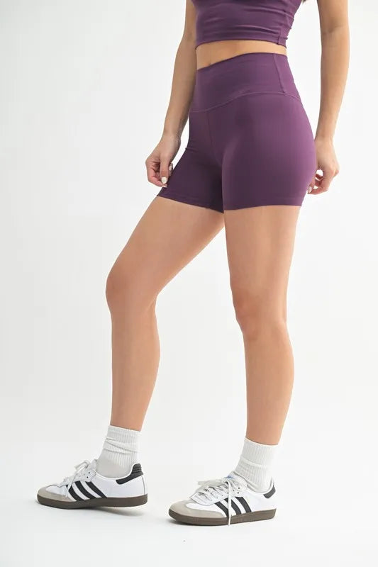 MONO B Venice Cloud Light Contour Biker Shorts Secondary image