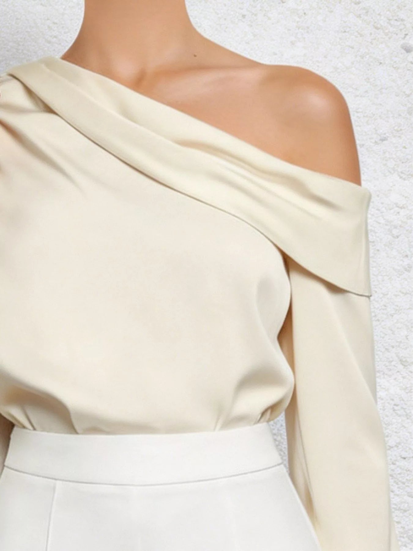 One-Shoulder Long Sleeve Blouse Secondary image