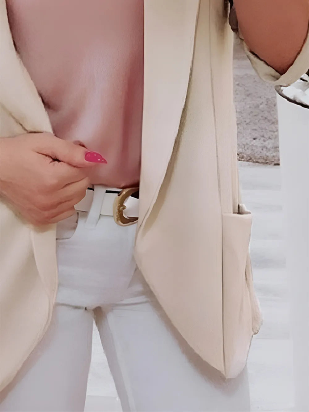Collared Neck Long Sleeve Blazer Secondary image