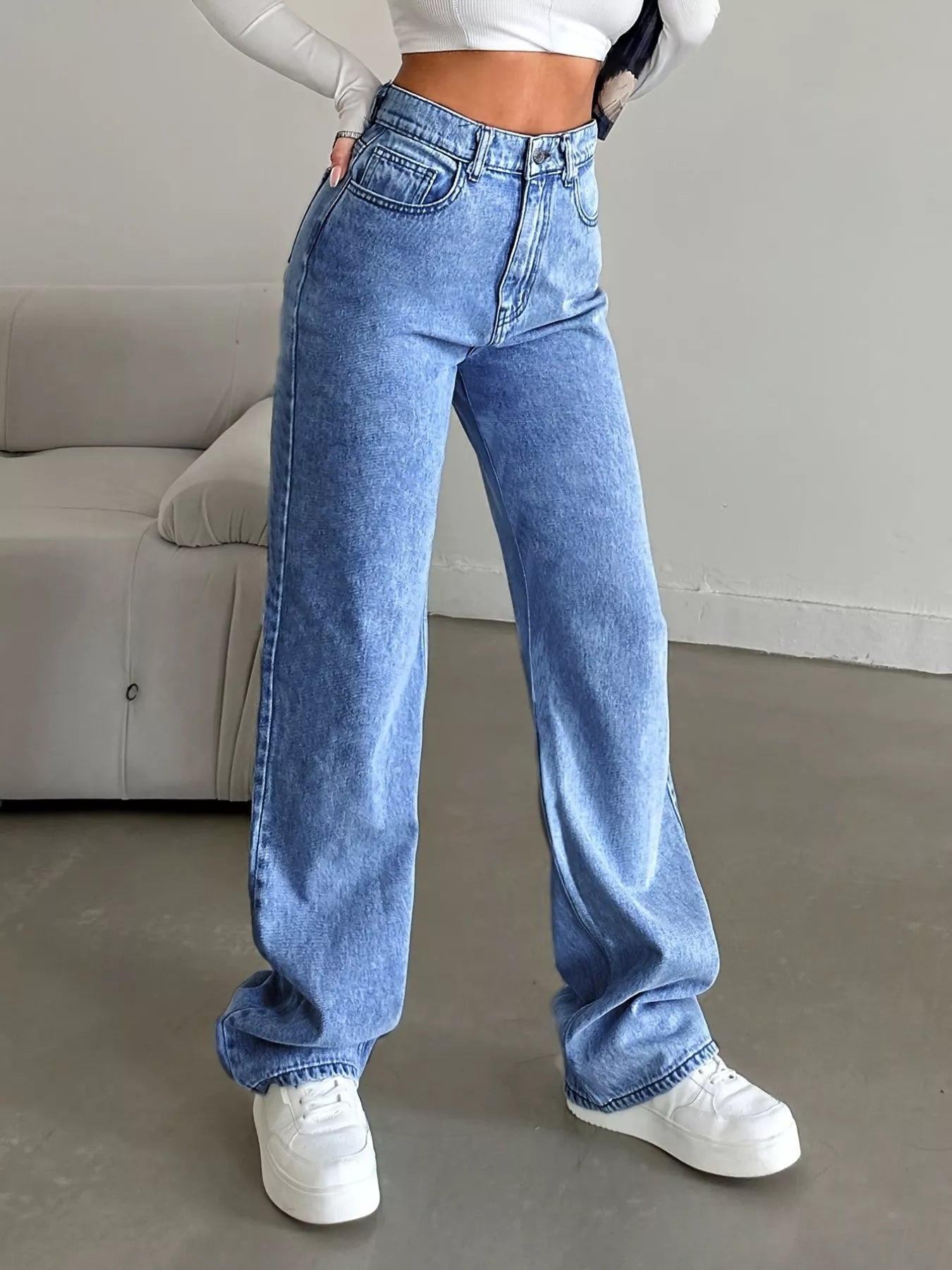 High-Waisted Wide Leg Jeans Secondary image