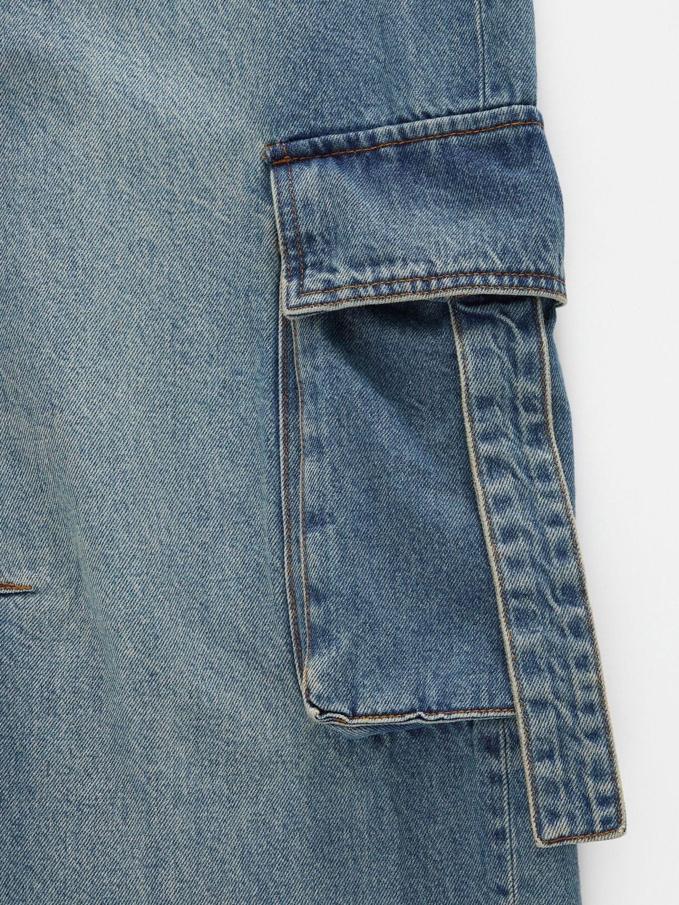 Vintage Wash Wide Leg Cargo Jeans Secondary image