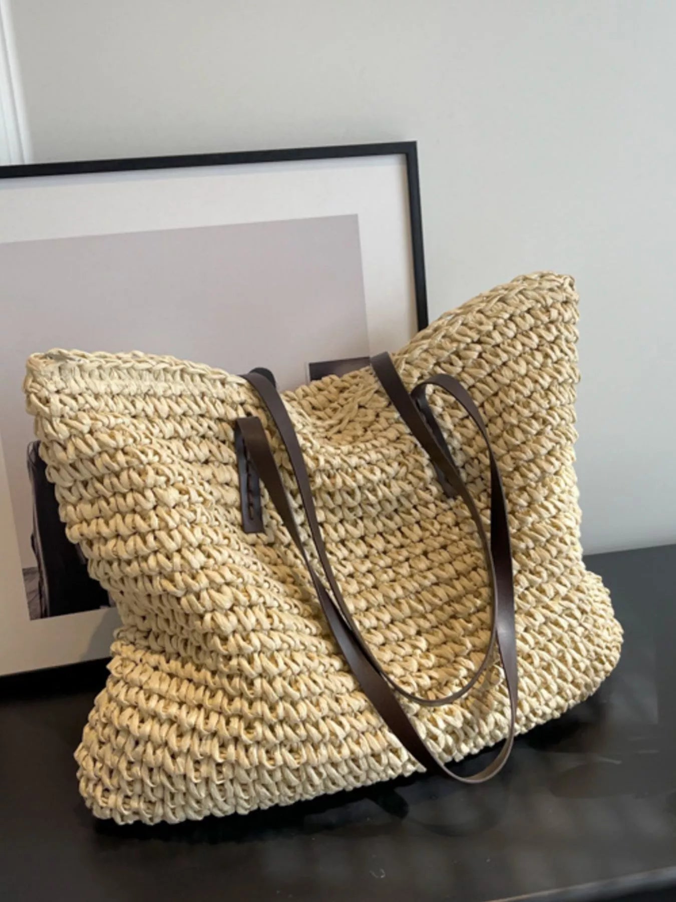 Woven Straw Shoulder Bag Secondary image