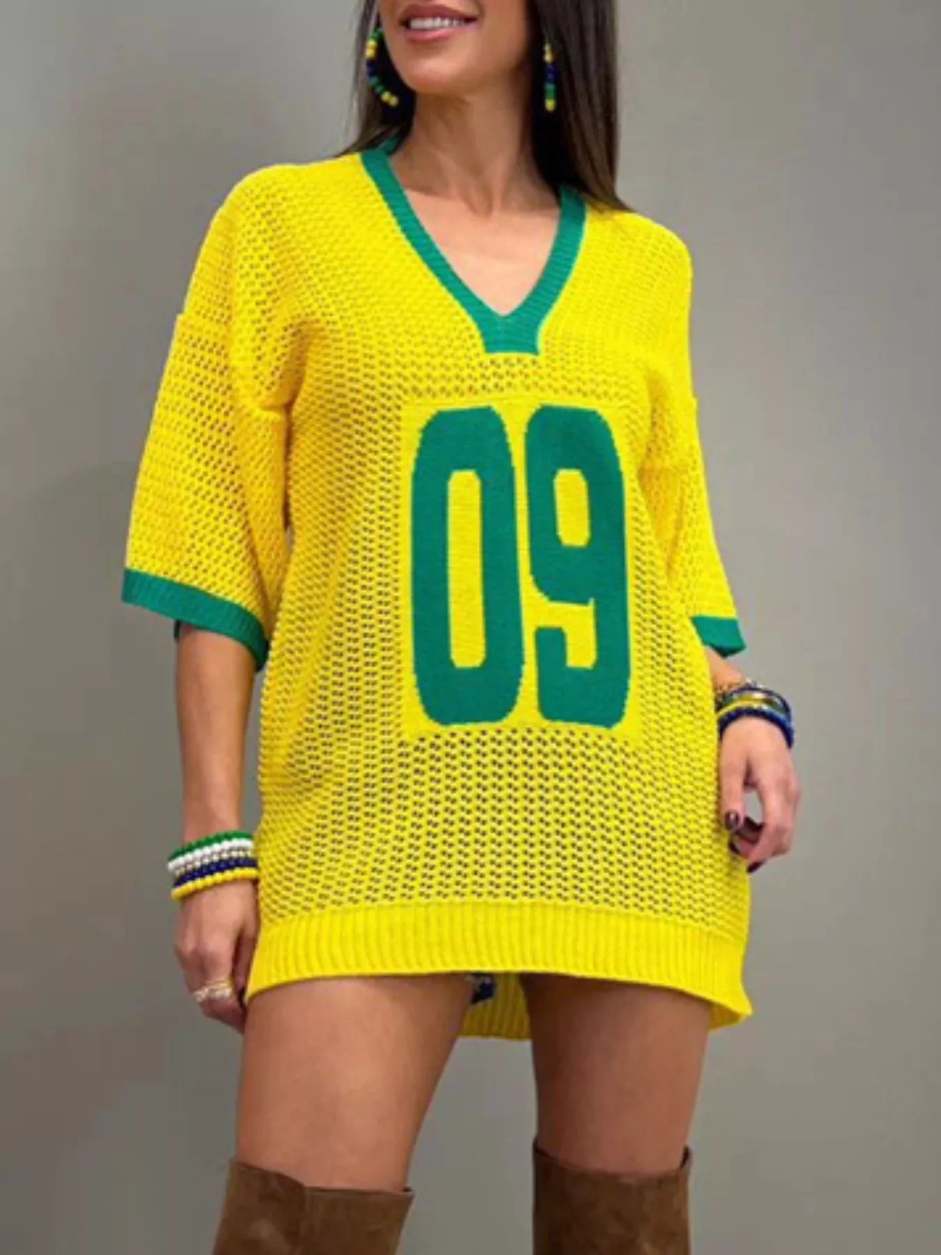 World Cup V-Neck Oversize Sweater Secondary image