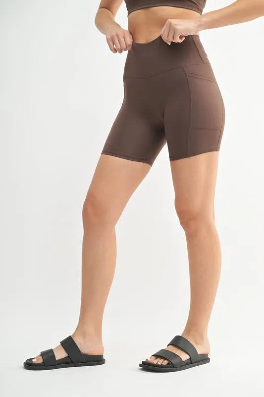 MONO B Venice Cloud Light Sculpt Biker Shorts Secondary image