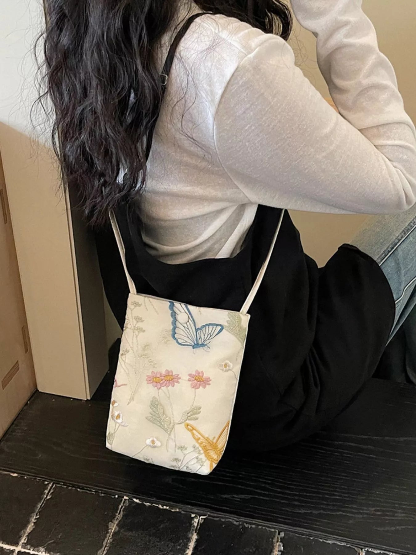 Embroidered Lightweight Crossbody Bag Secondary image