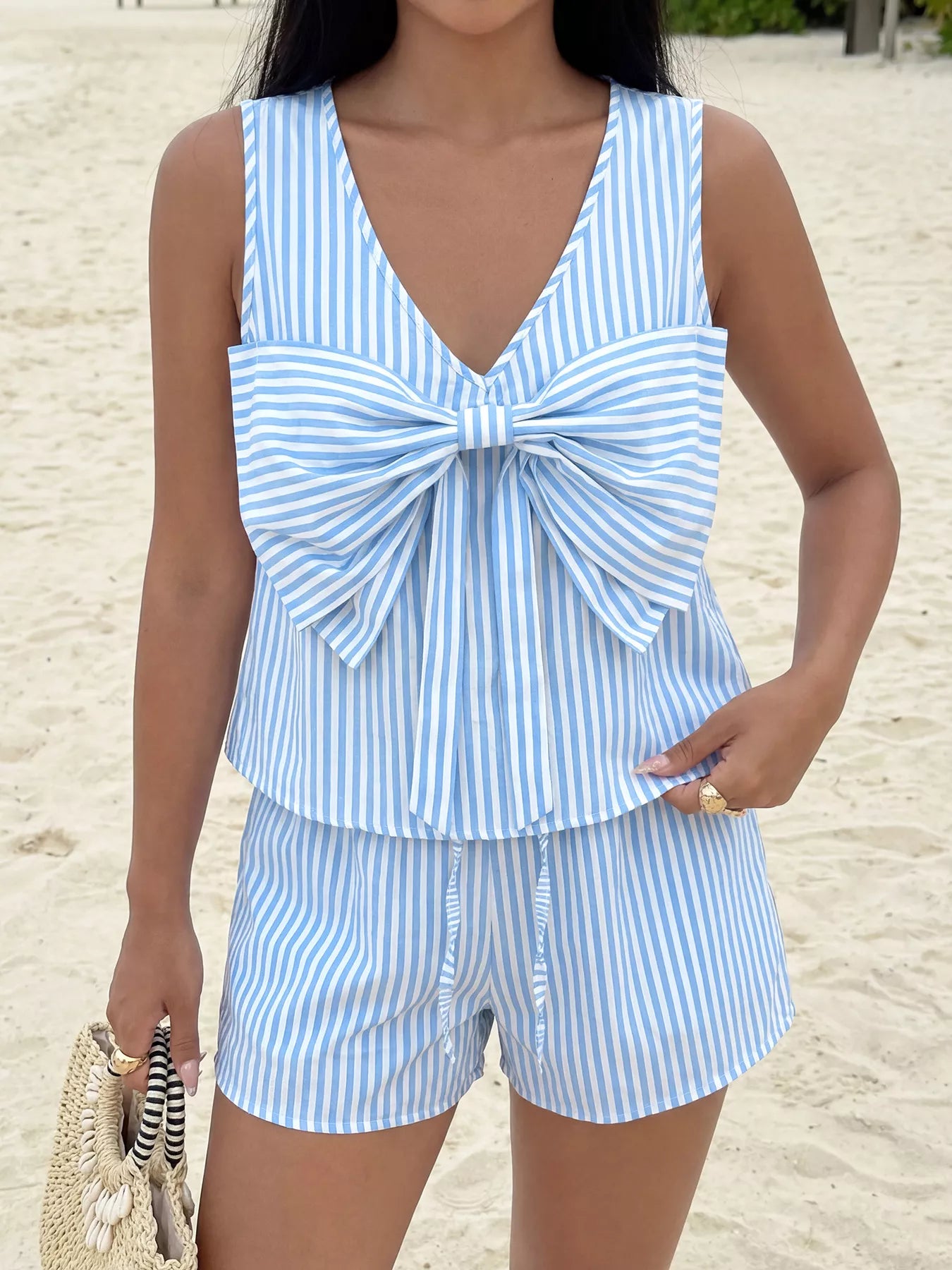 Striped Bowknot Sleeveless Top & Shorts Set Secondary image