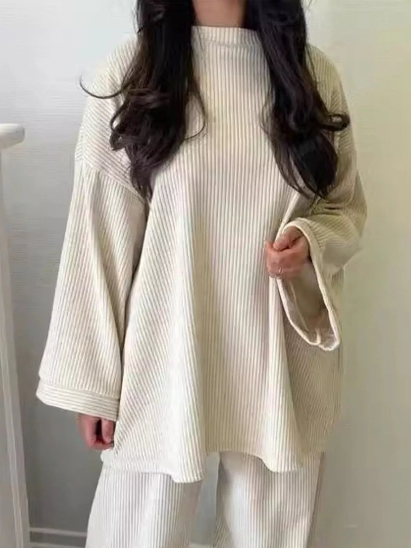 Relaxed Fit Corduroy Top and Pants Set Secondary image