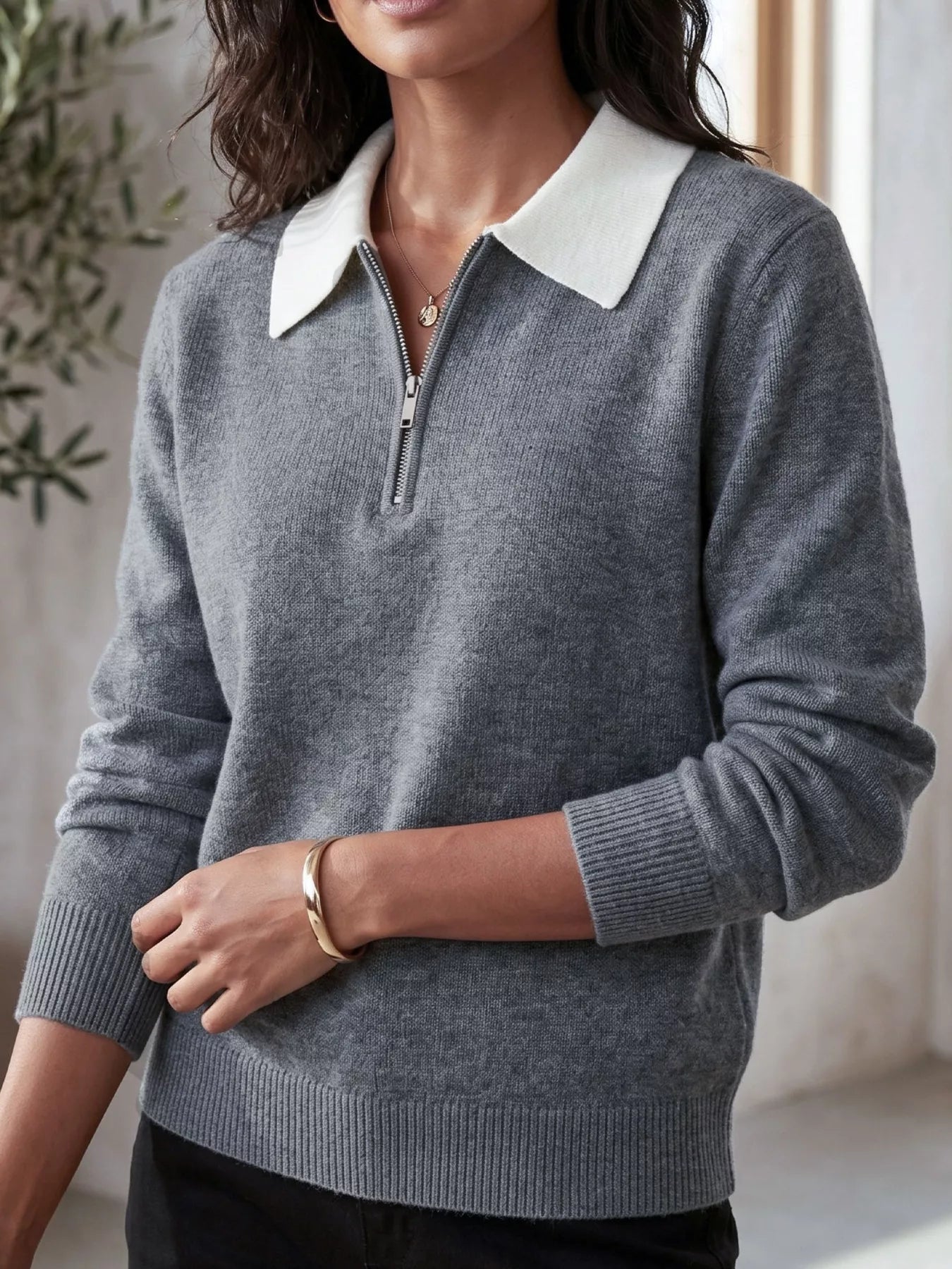 Contrast Collar Quarter Zip Sweater Secondary image