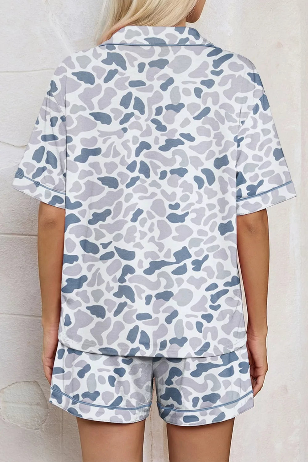 Camouflage Print Lapel Shirt Drawstring 2pcs Short Pajama Set Secondary image
