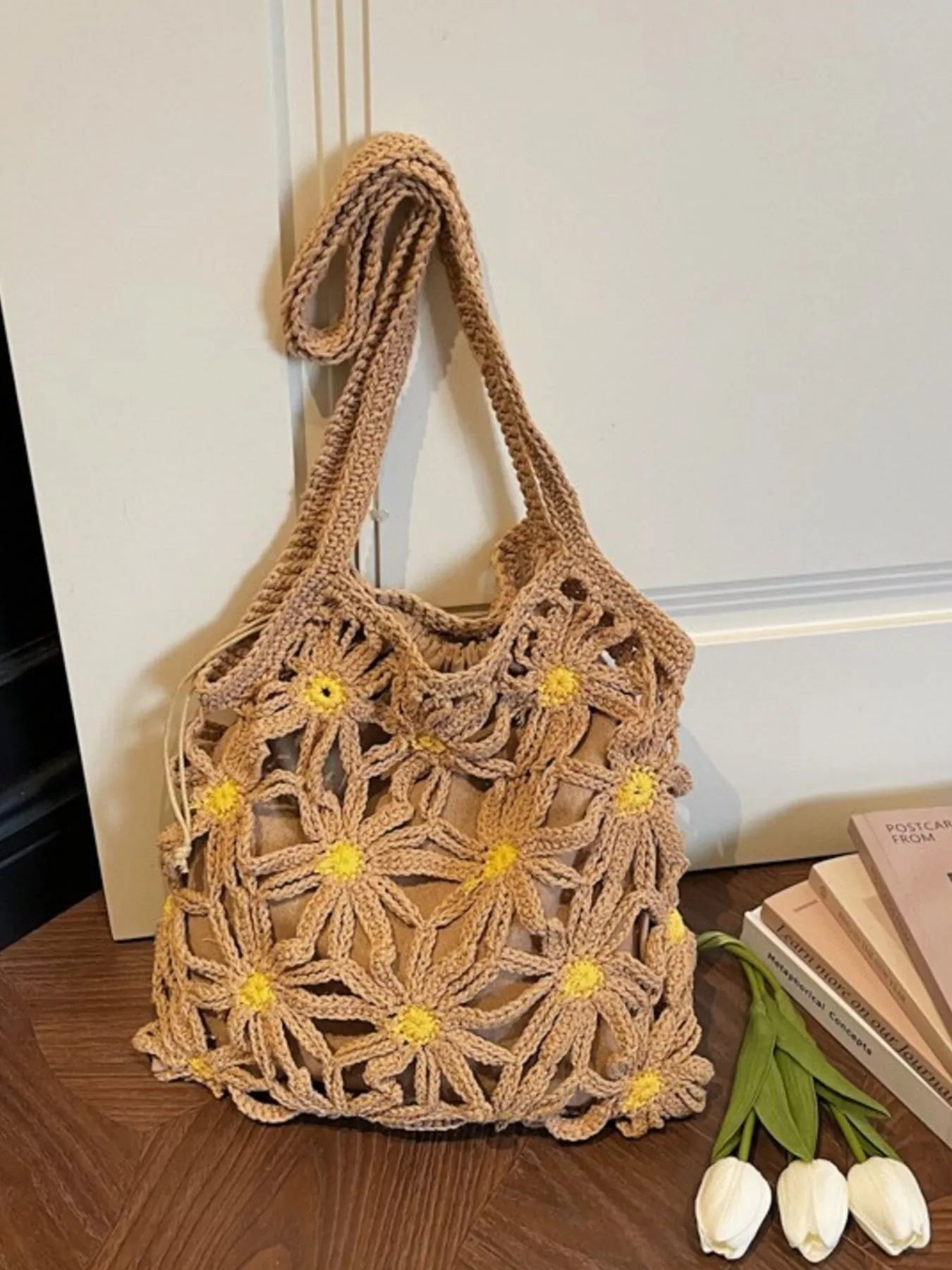 Crochet Daisy Shoulder Bag Secondary image