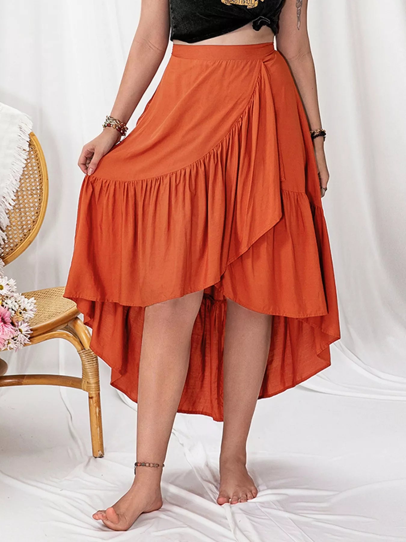 Plus Size Ruffled High-Low Skirt Secondary image