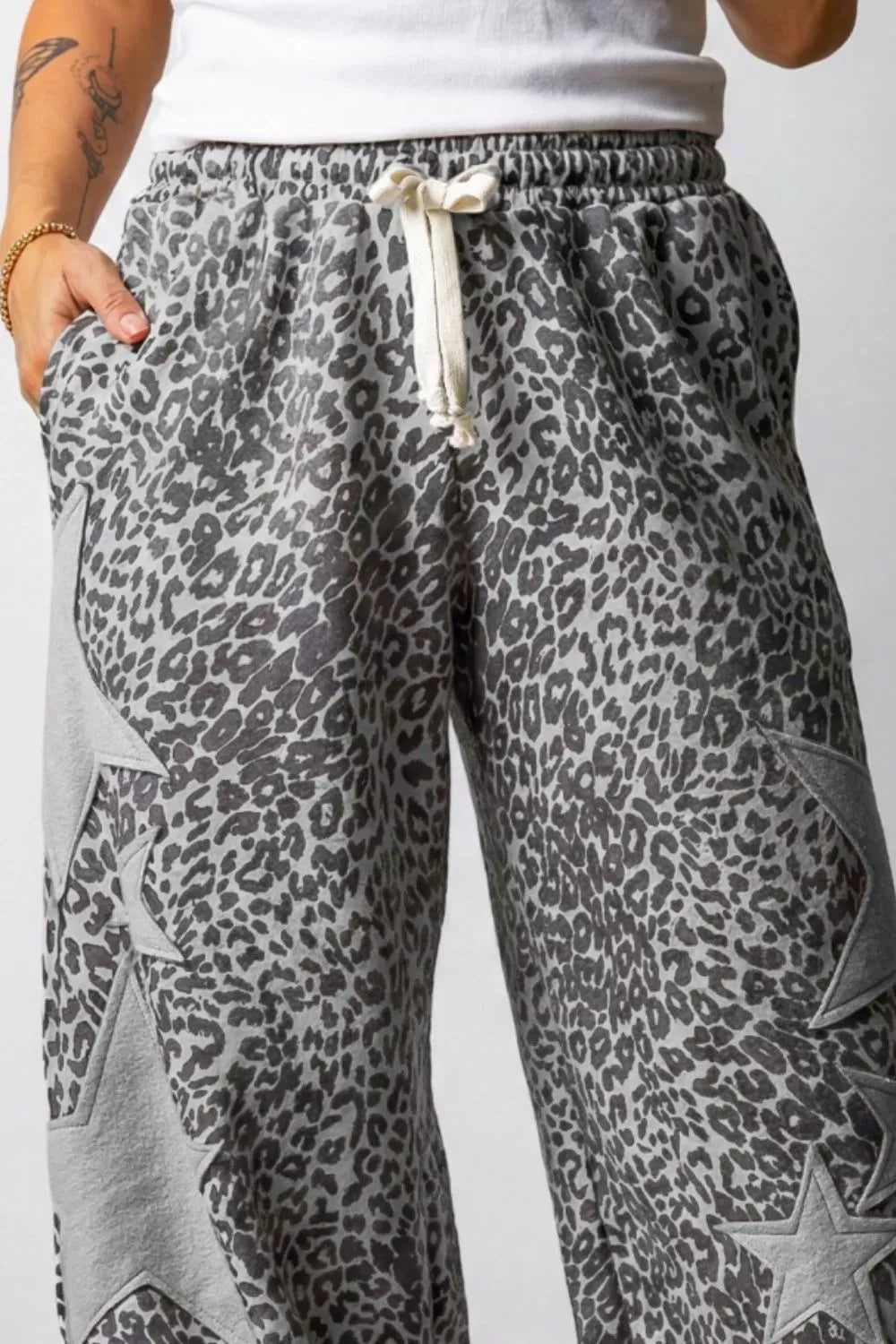 Leopard Star Patch Wide Leg Pants Secondary image