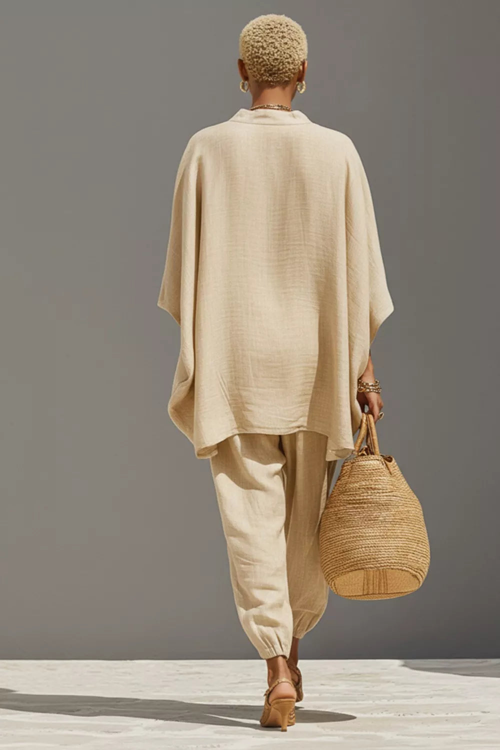 Relaxed Fit Top and Pants Two-Piece Set Secondary image