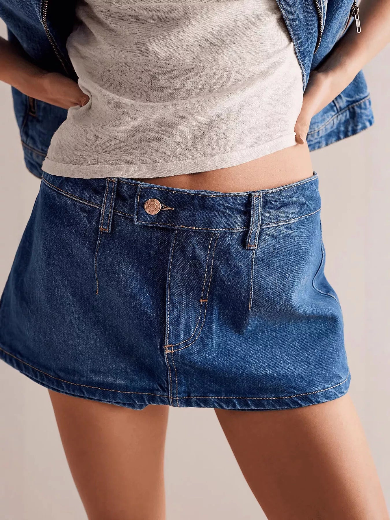 Classic Wash Denim Mini Skort Secondary image