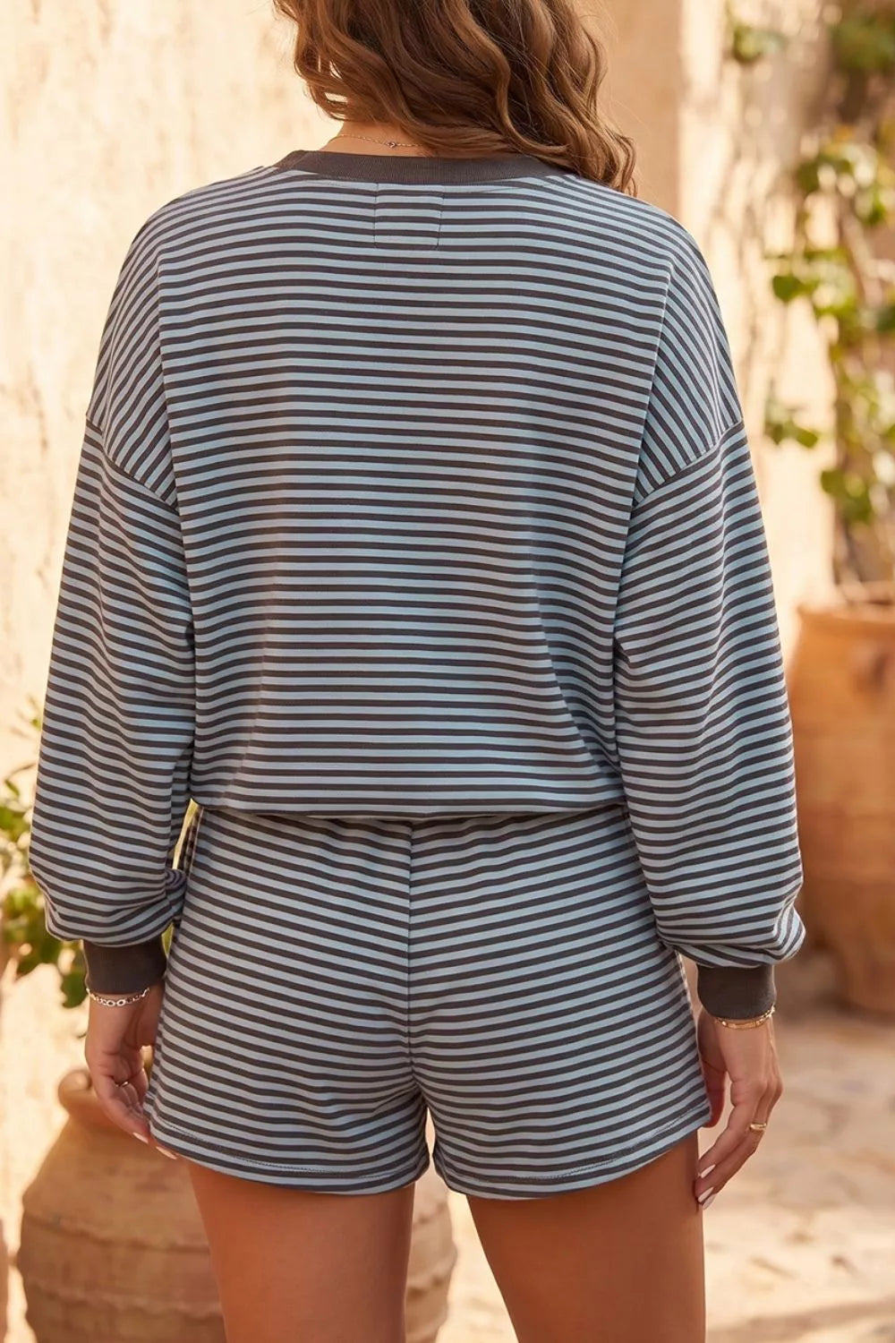 Stripe Oversized Long Sleeve Top Drawstring Loose Shorts 2pcs Set Secondary image