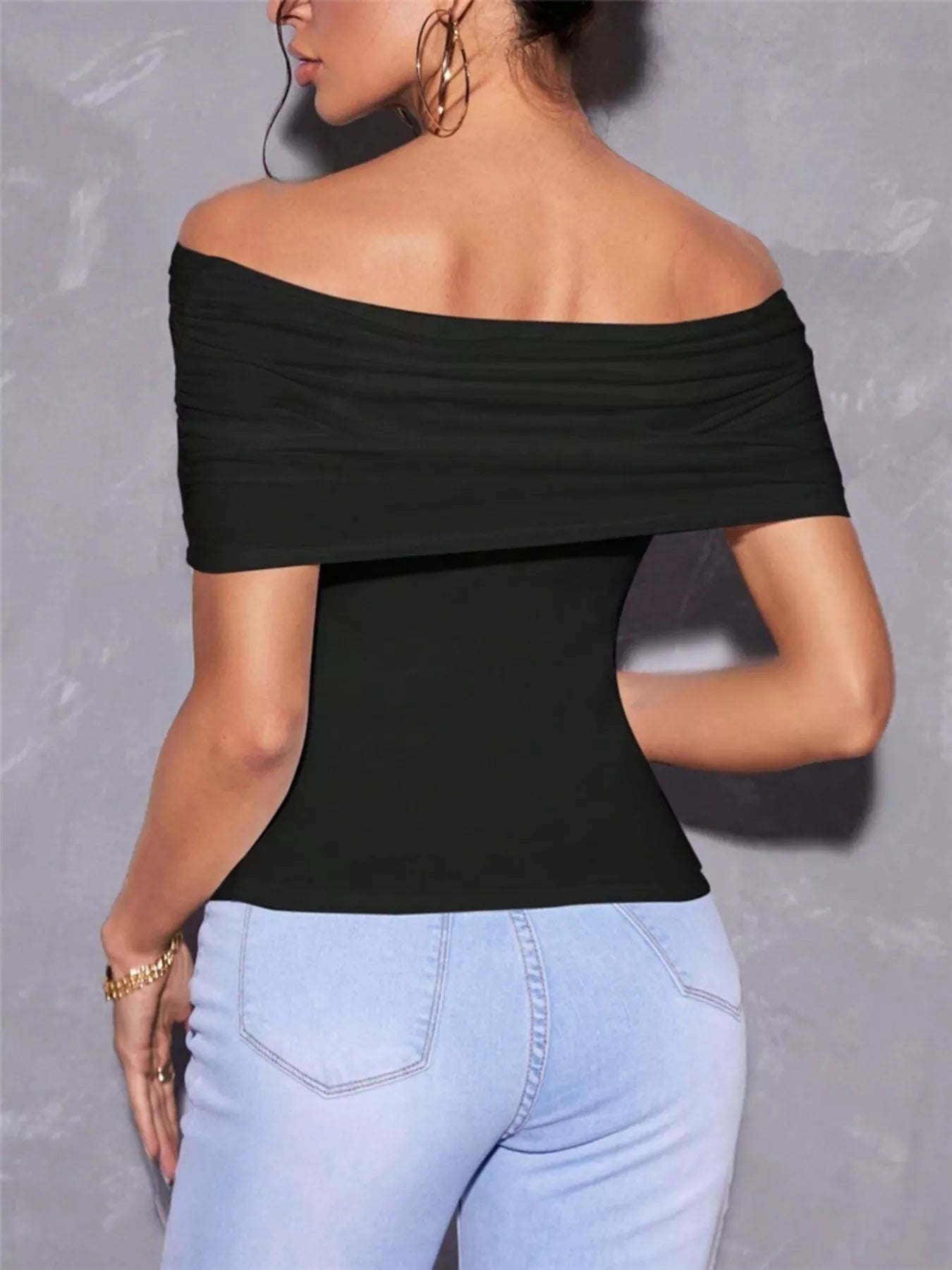 Off Shoulder Ruched T-Shirt Secondary image