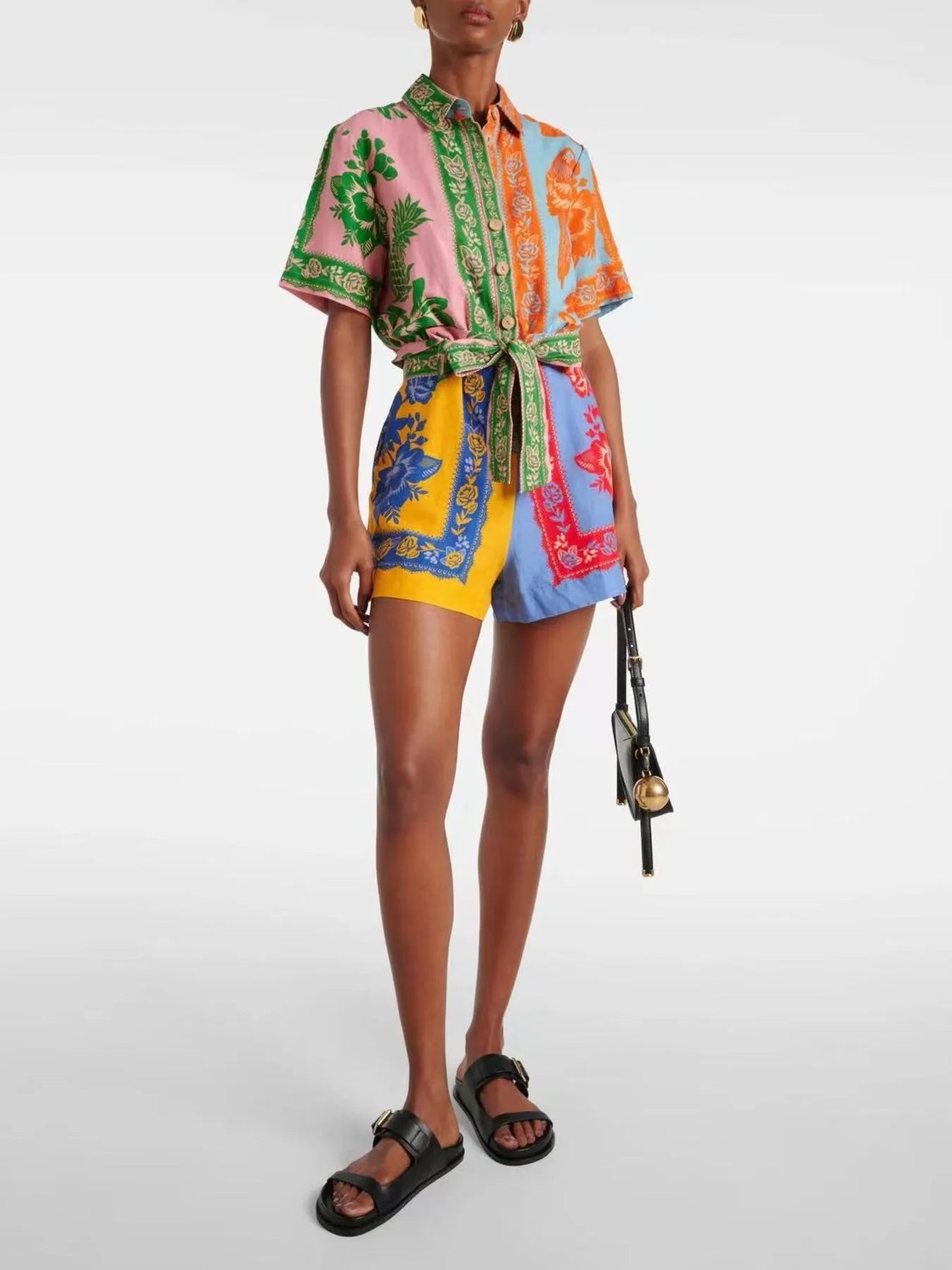 Printed Short Sleeve Tie Waist Romper Secondary image