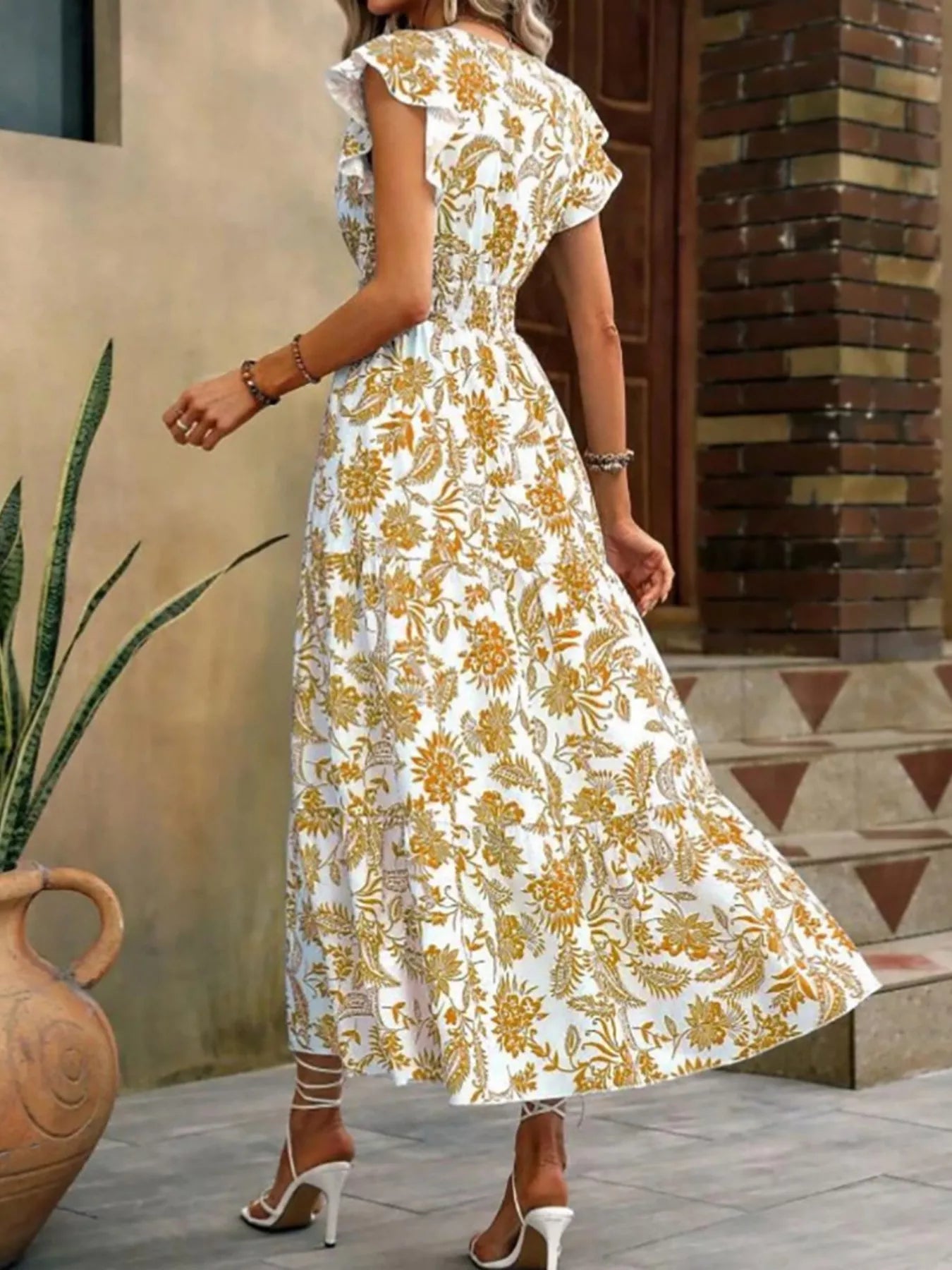 Floral Print Ruffle Sleeve Midi Dress Secondary image