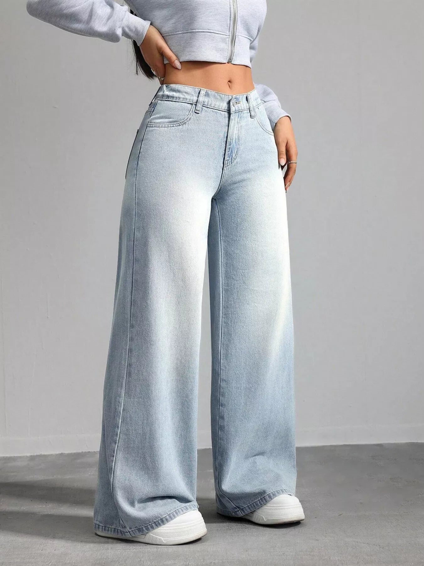 High Waisted Wide Leg Jeans Secondary image