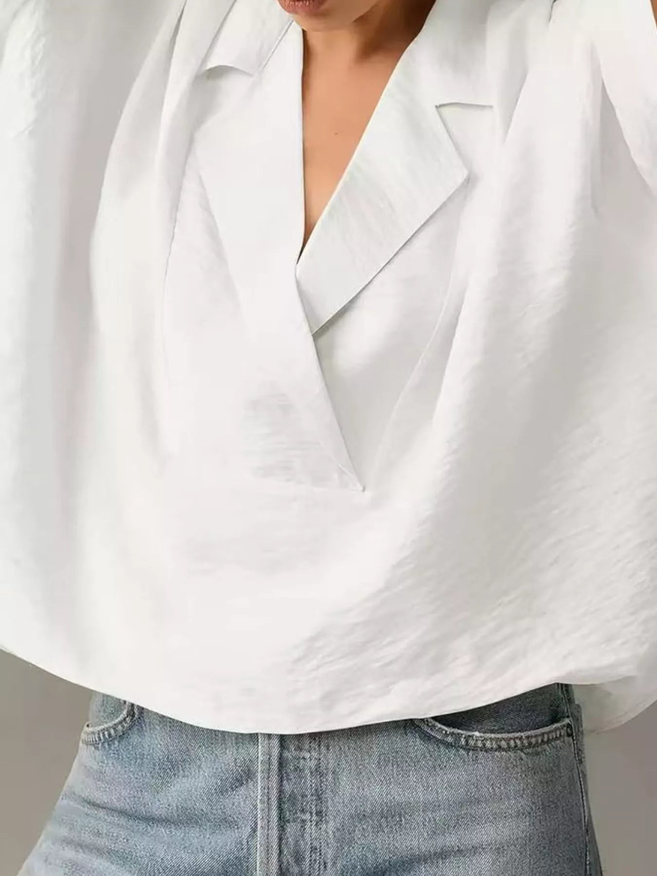 Relaxed Fit Half Sleeve Blouse Secondary image