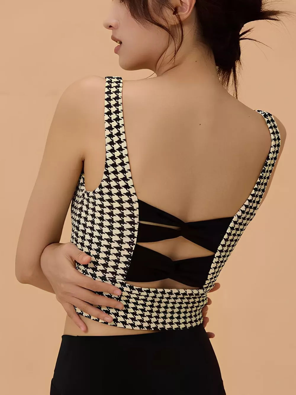 Crisscross Back Houndstooth Active Bra Secondary image