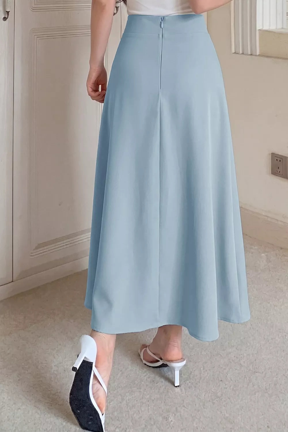A-Line Midi Skirt with Zipper Secondary image