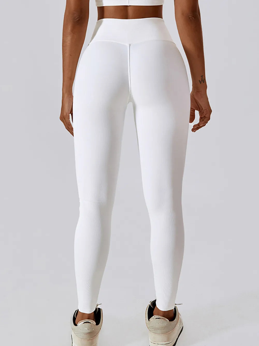 Basic Bae Wide Waistband Active Leggings Secondary image