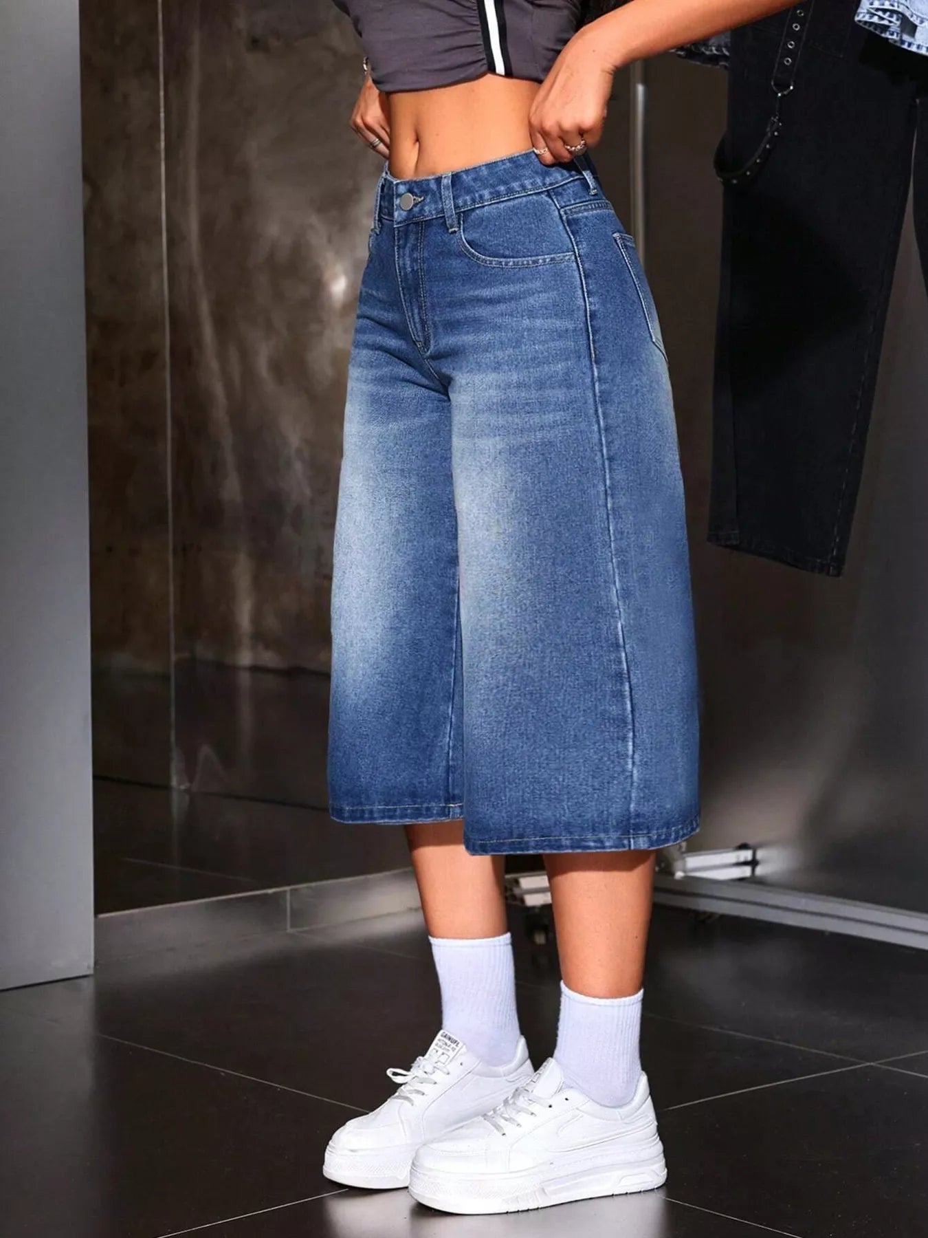 Wide Leg Denim Capris Secondary image