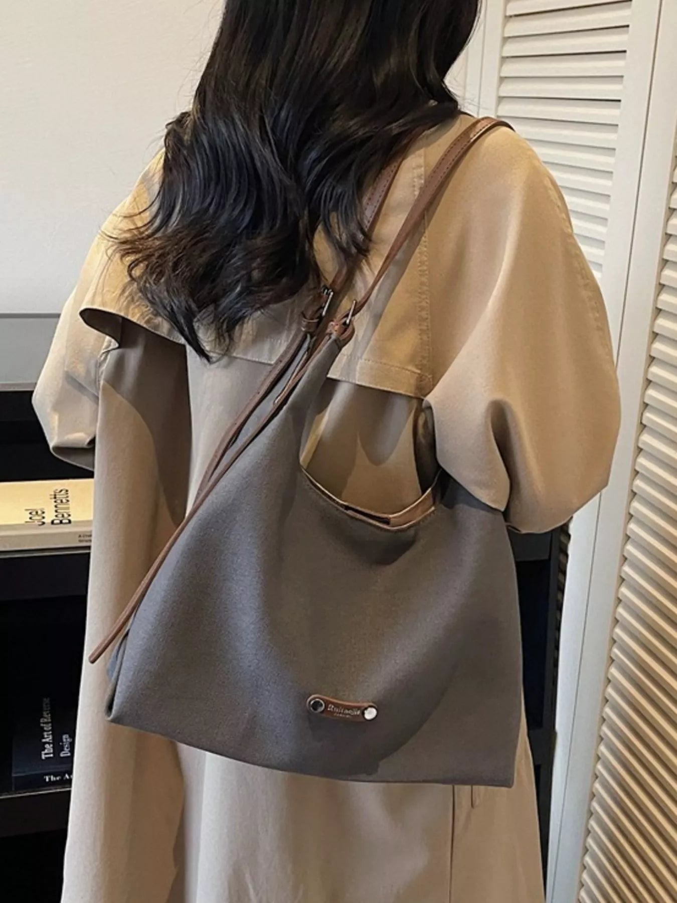 Shoulder Bag with Leather Straps Secondary image