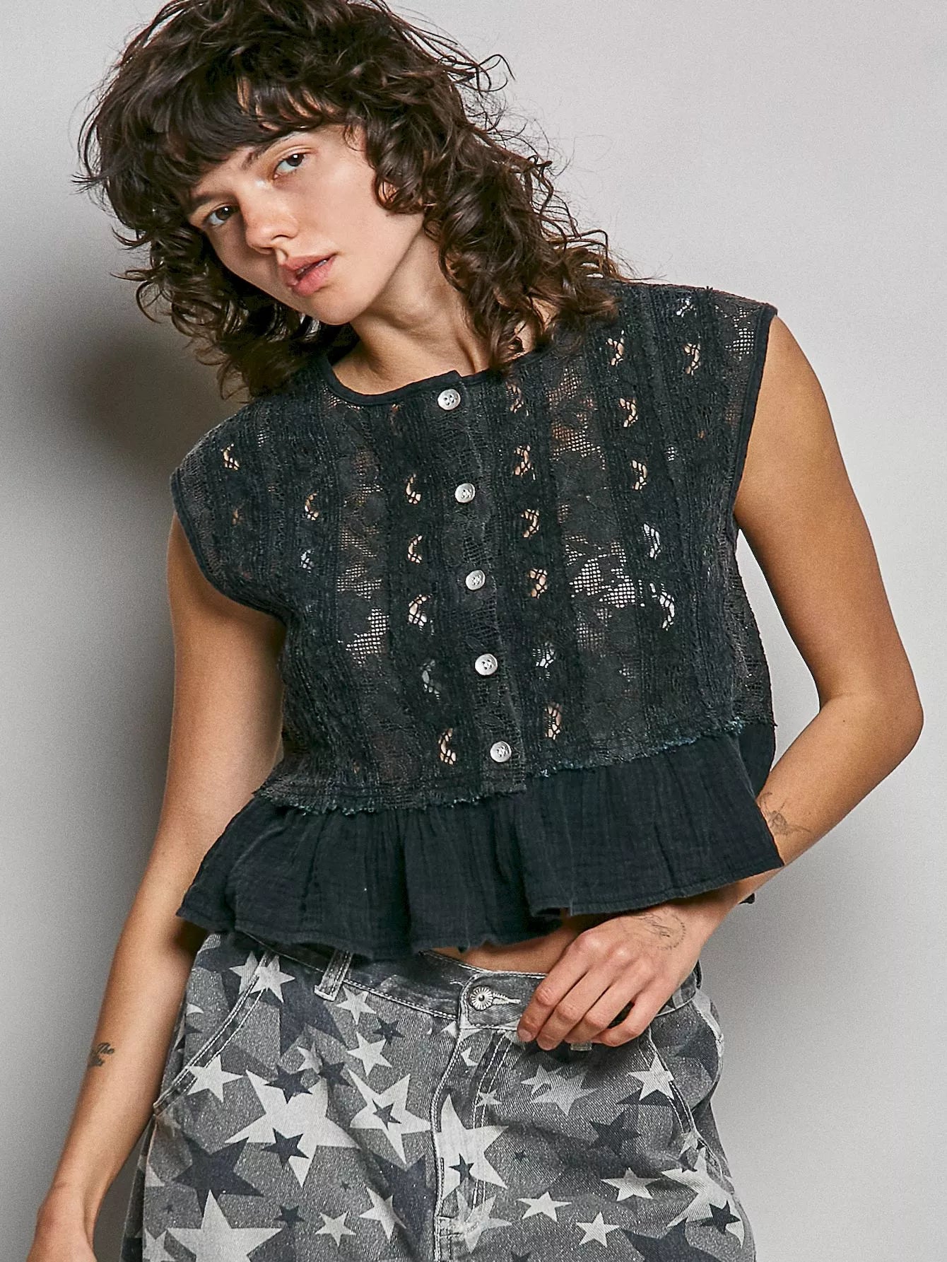 POL Round Neck Lace Sleeveless Top with Double Gauze Ruffle Secondary image