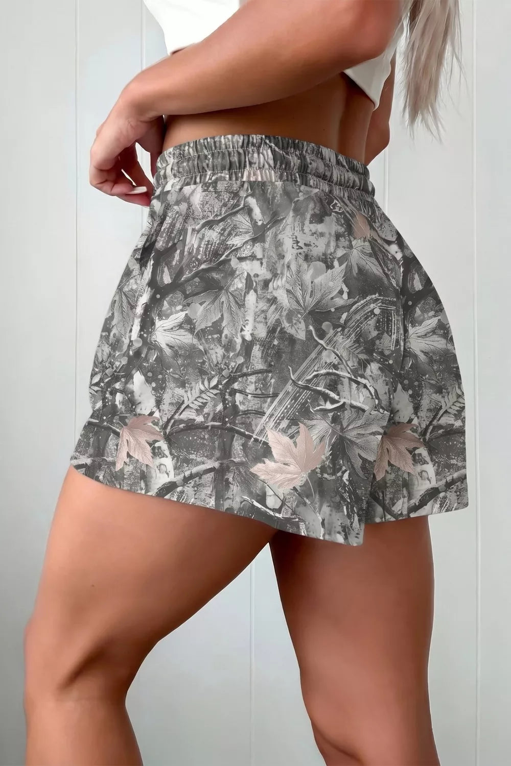 Abstract Maple Leaf Printed Tie Elastic Waist Shorts Secondary image