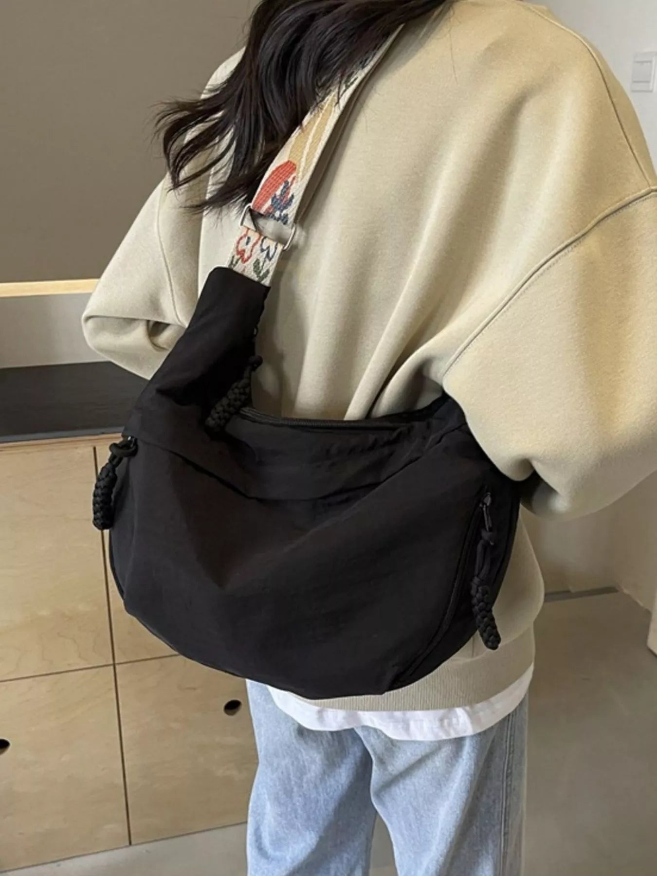 Adjustable Wide Strap Crossbody Bag Secondary image