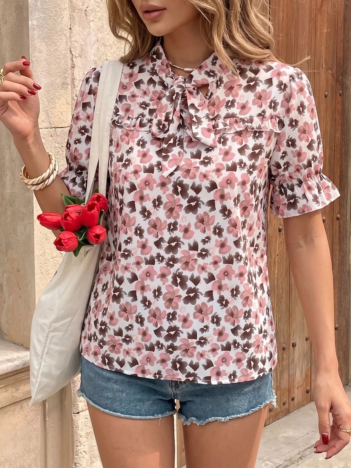 Floral Print Tie Neck Ruffle Blouse Secondary image