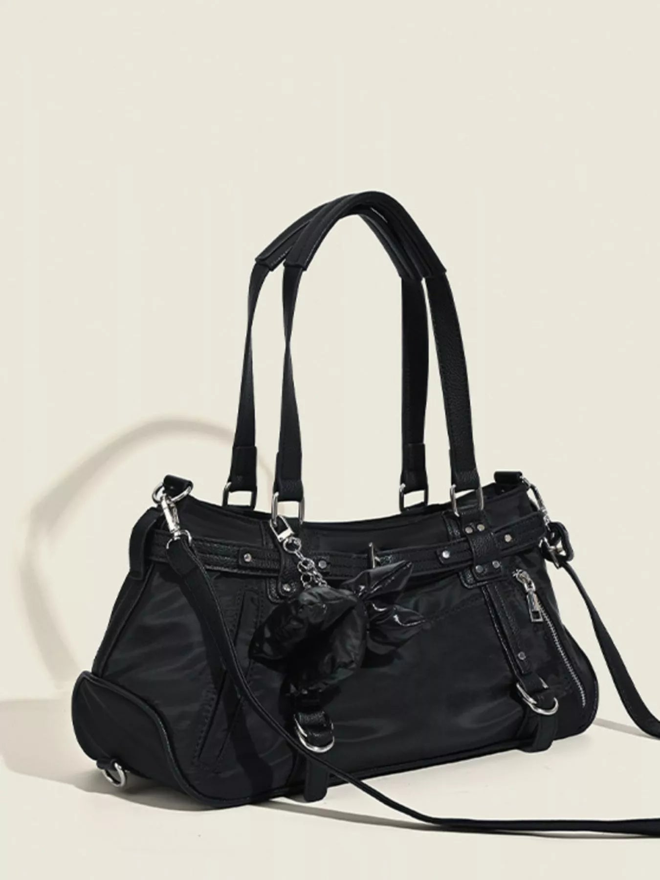 Buckle Decor Leather Handbag Secondary image