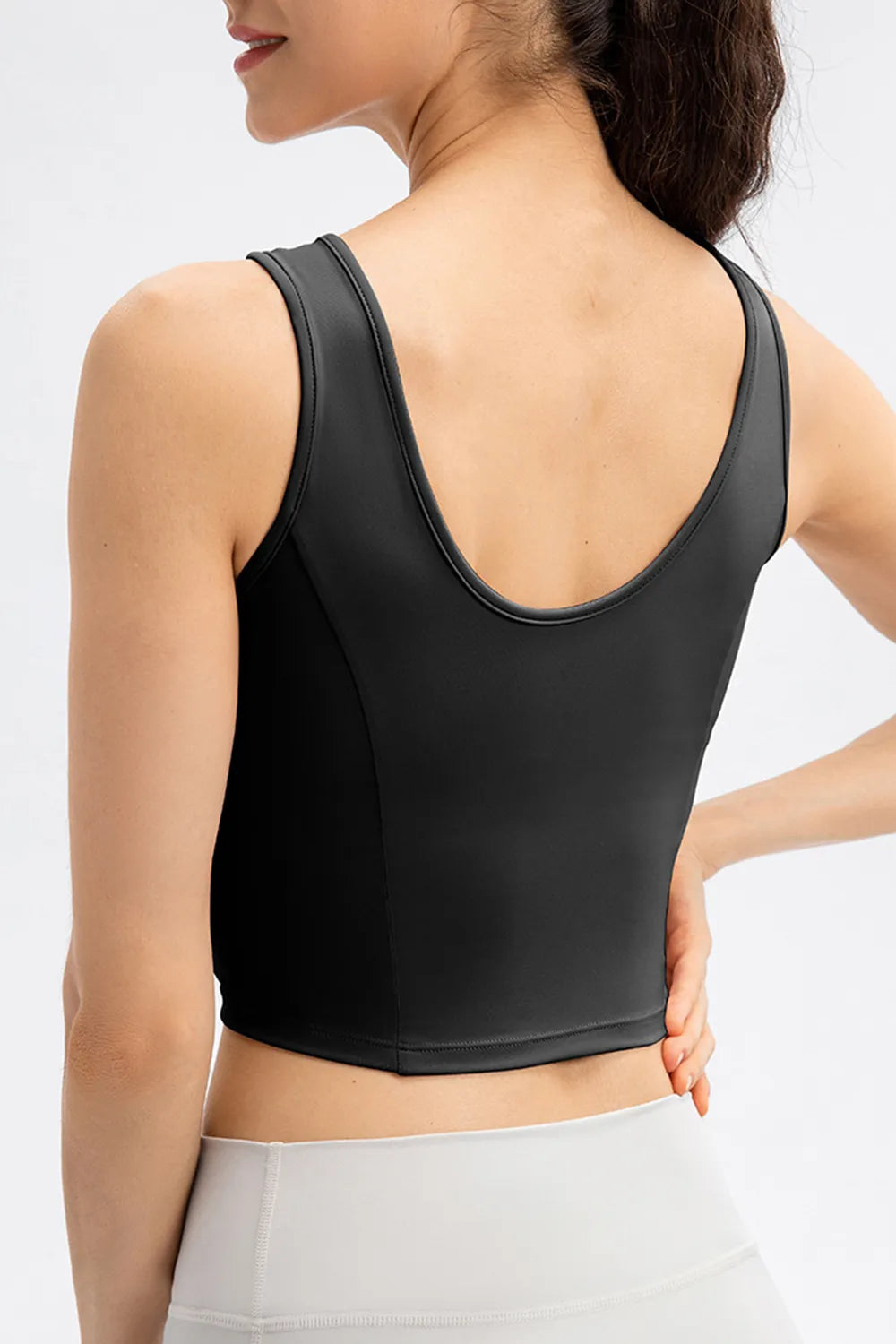 Round Neck Wide Strap Active Tank Secondary image