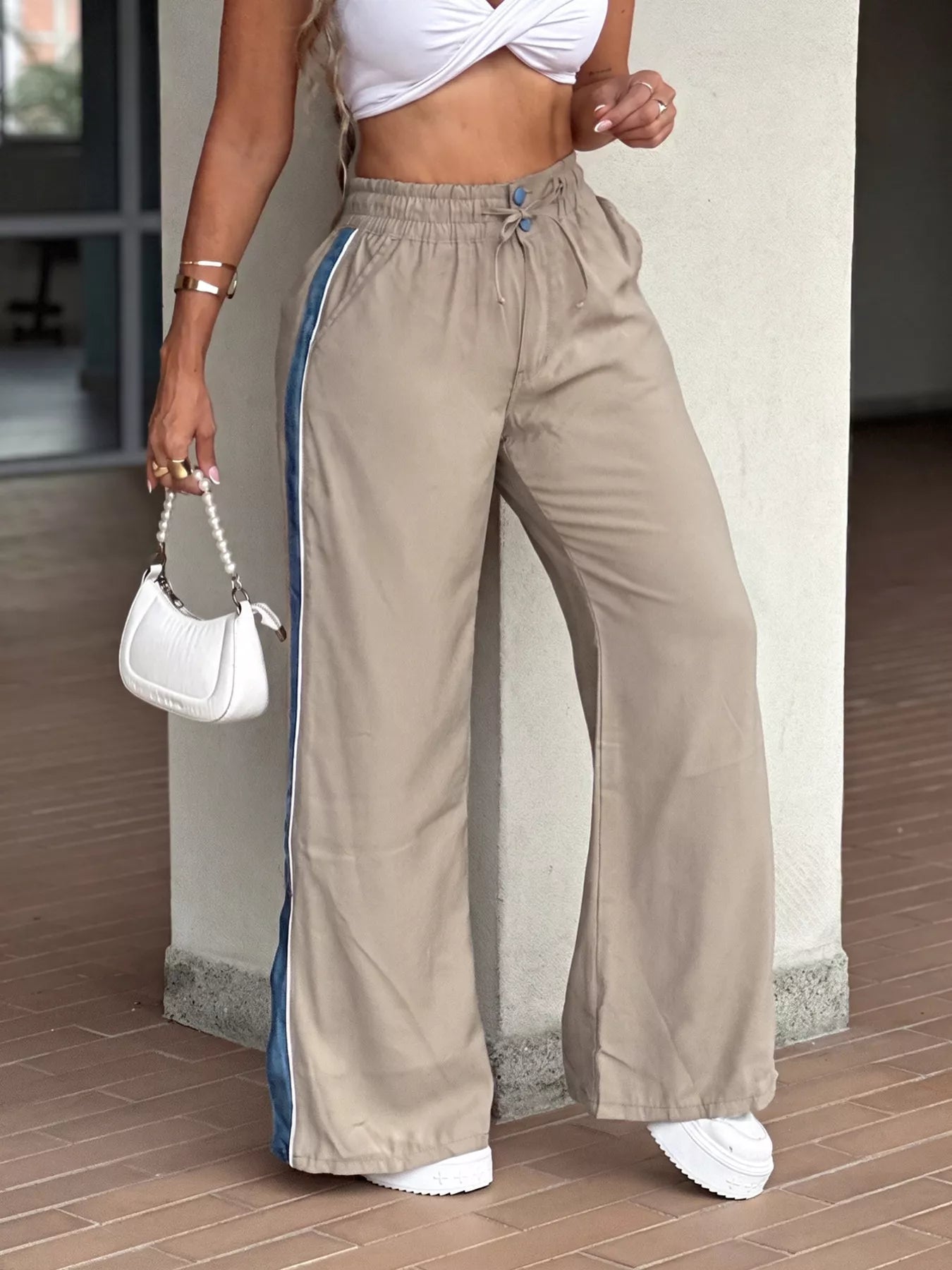 Contrast Side Panel Wide Leg Pants Secondary image