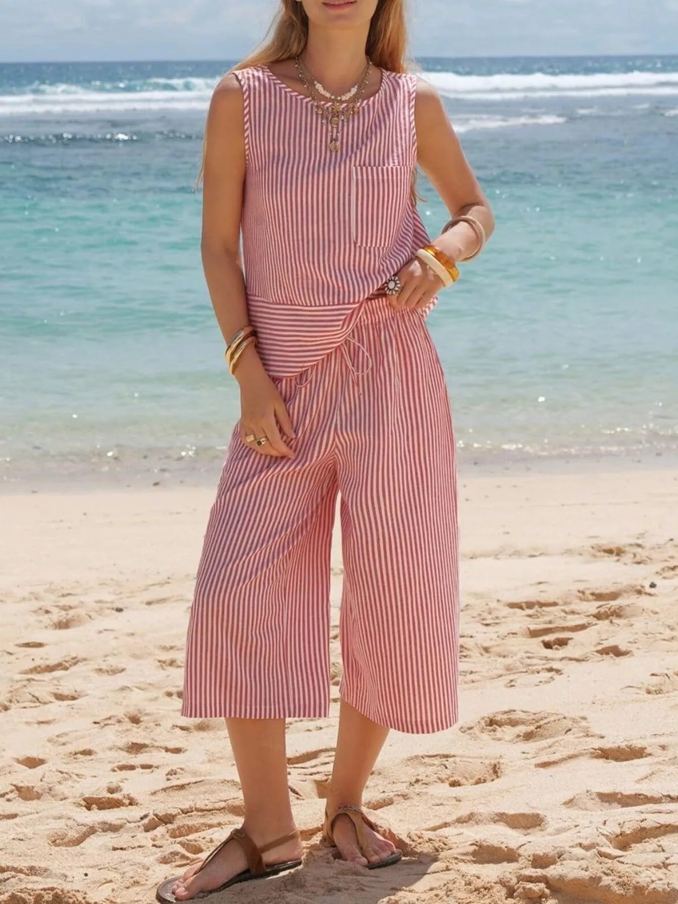 Striped Sleeveless Top and Cropped Pants Set Secondary image
