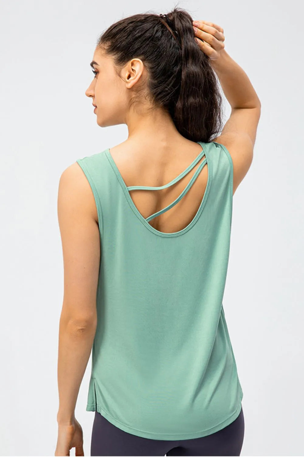 Cutout Reversible Active Tank Secondary image