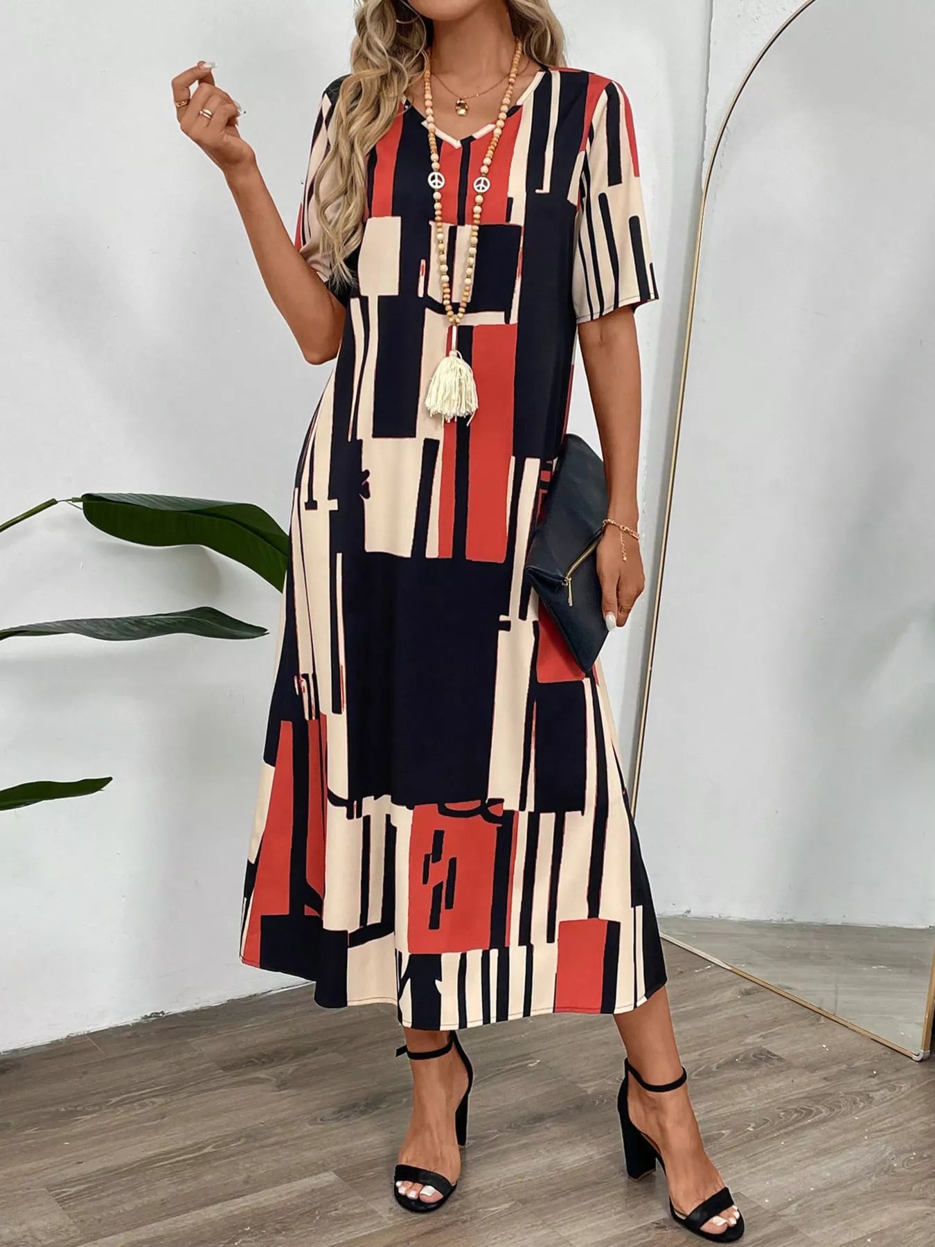 Abstract Geometric Print V-Neck Midi Dress Secondary image