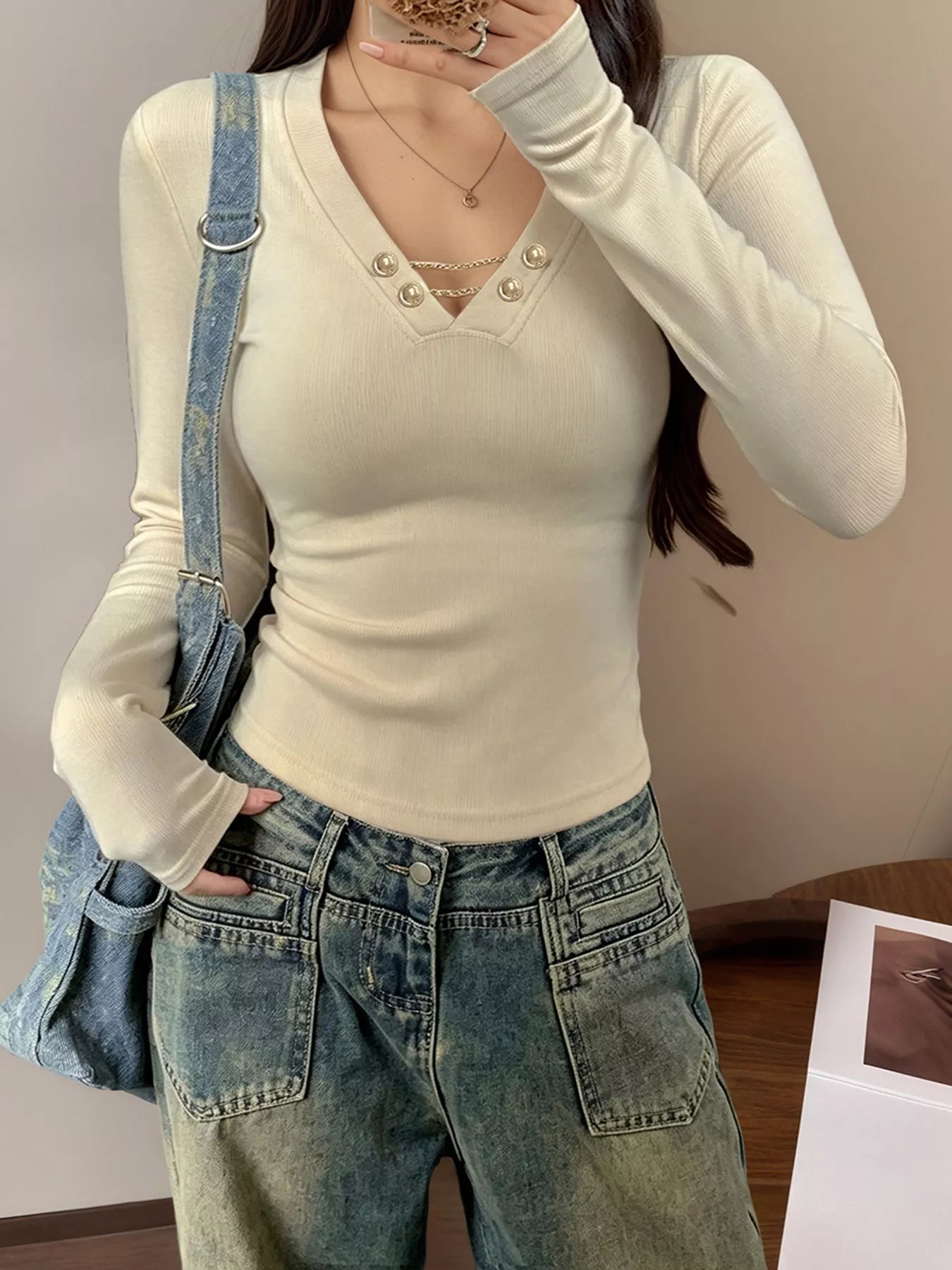 Decorative Pearl Buttons V-Neck Long Sleeve T-Shirt Secondary image