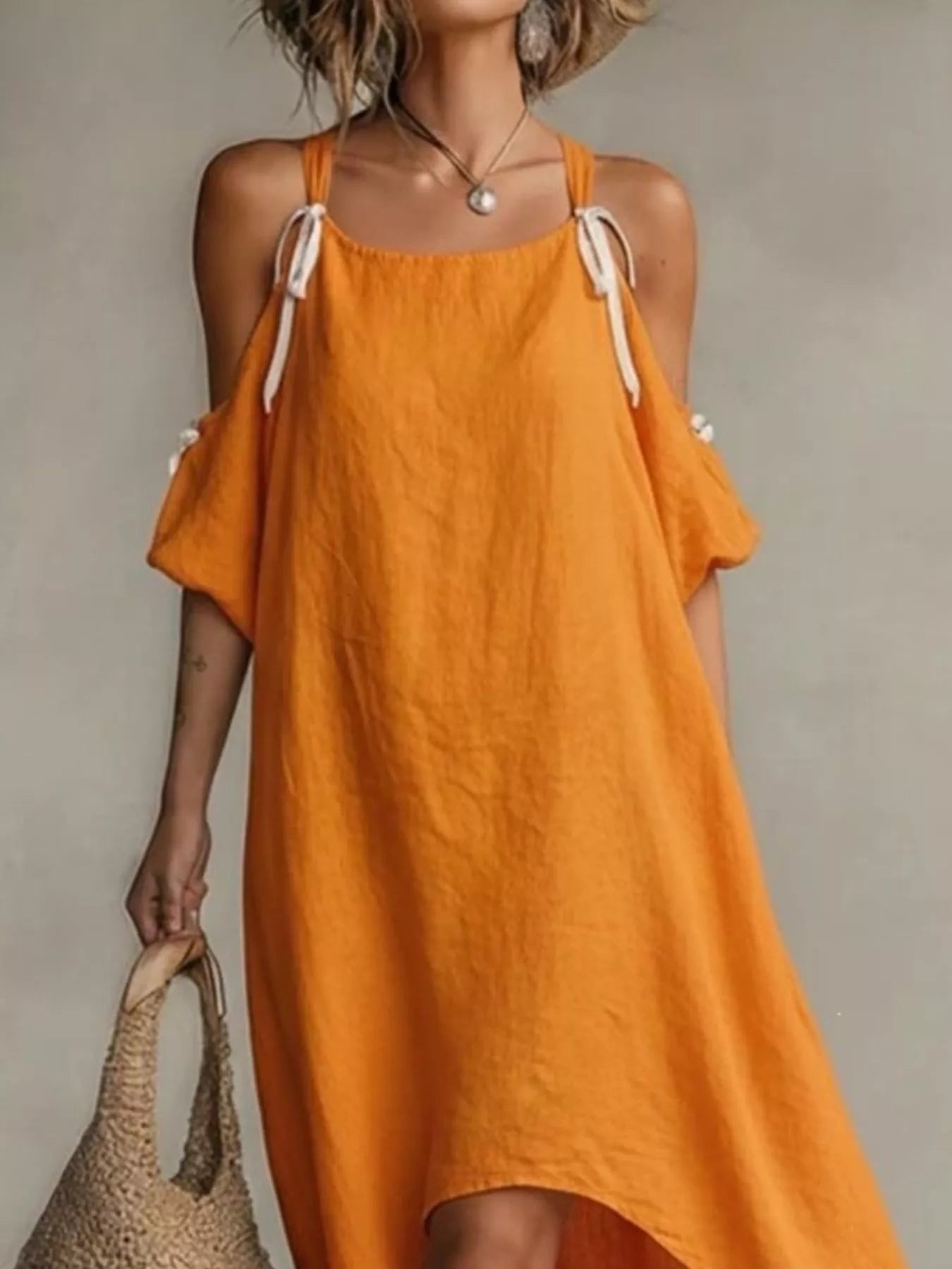 High-Low Cold Shoulder Maxi Dress Secondary image