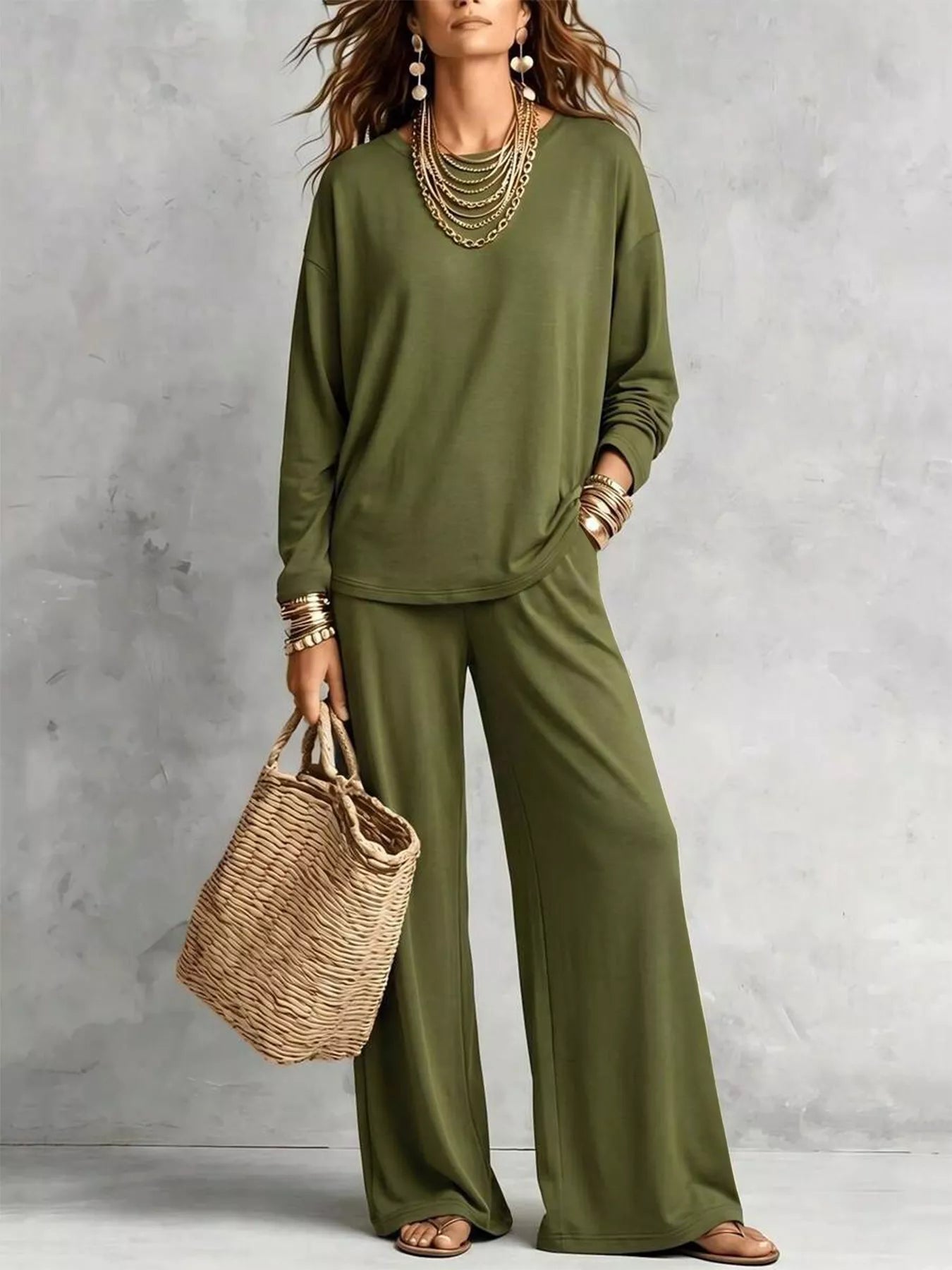 Round Neck T-Shirt and Wide-Leg Pants Set Secondary image