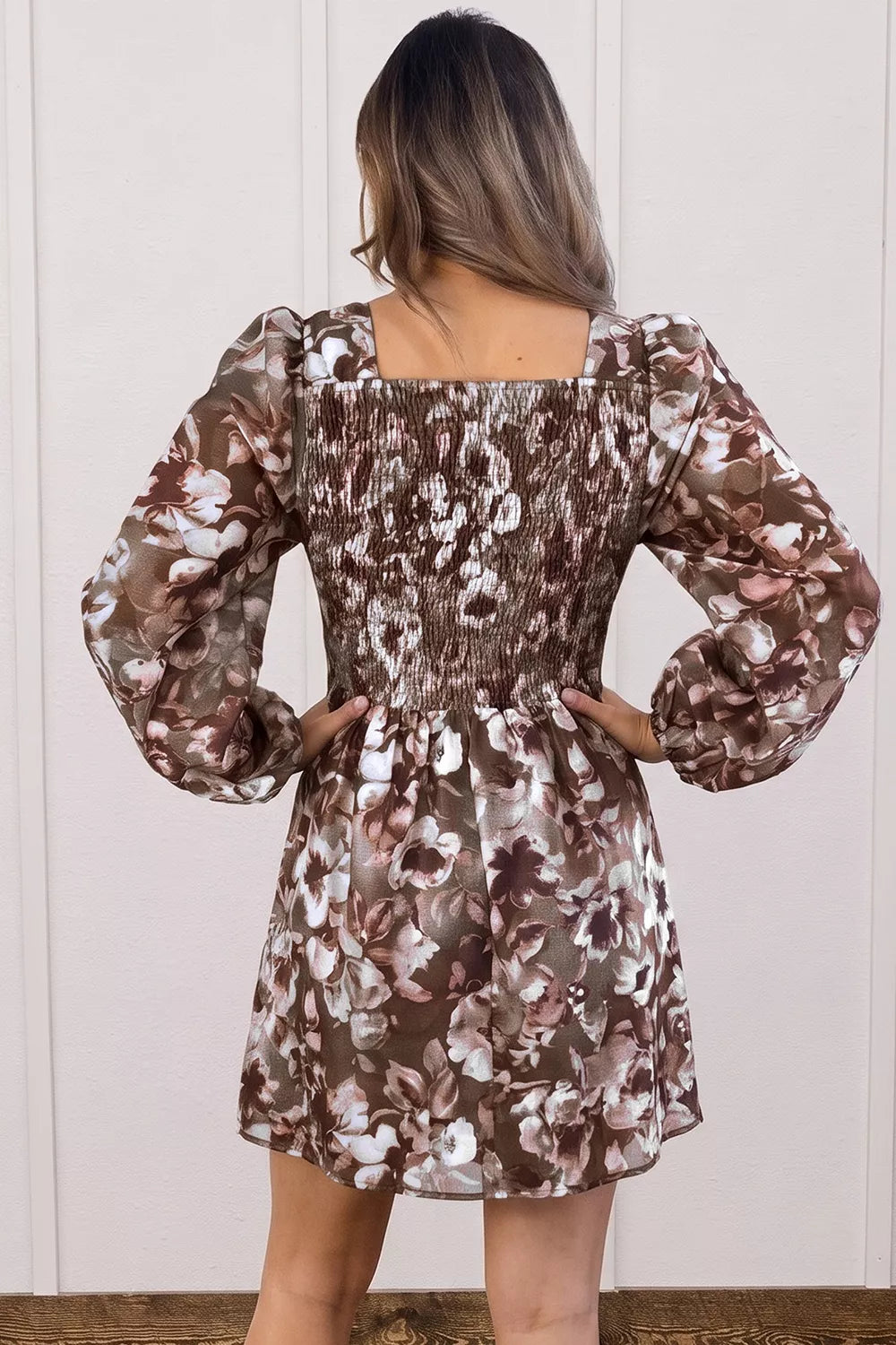 Abstract Floral Print Square Neck Long Sleeve Mini Shift Dress Secondary image