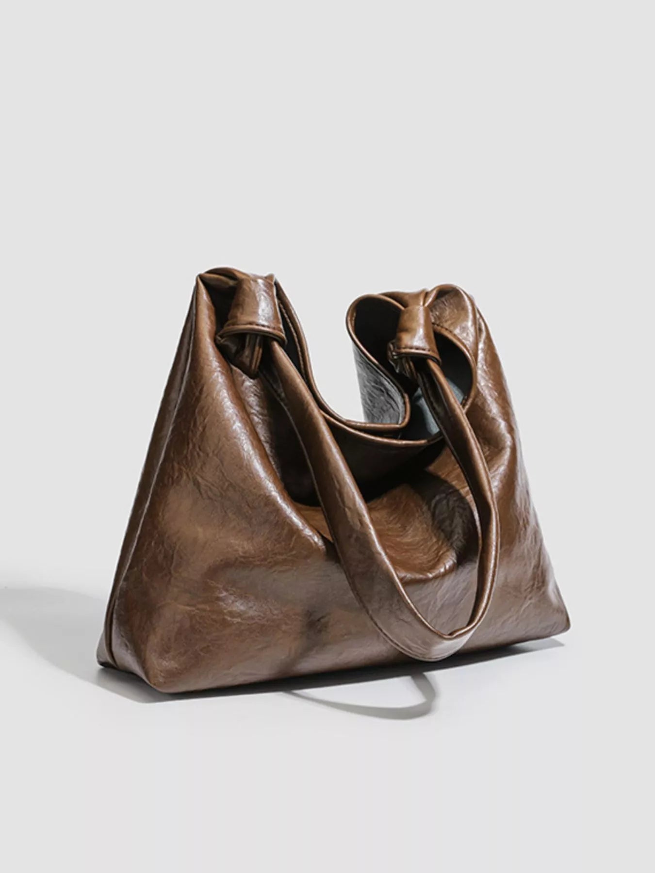 Vintage Style Leather Shoulder Bag Secondary image