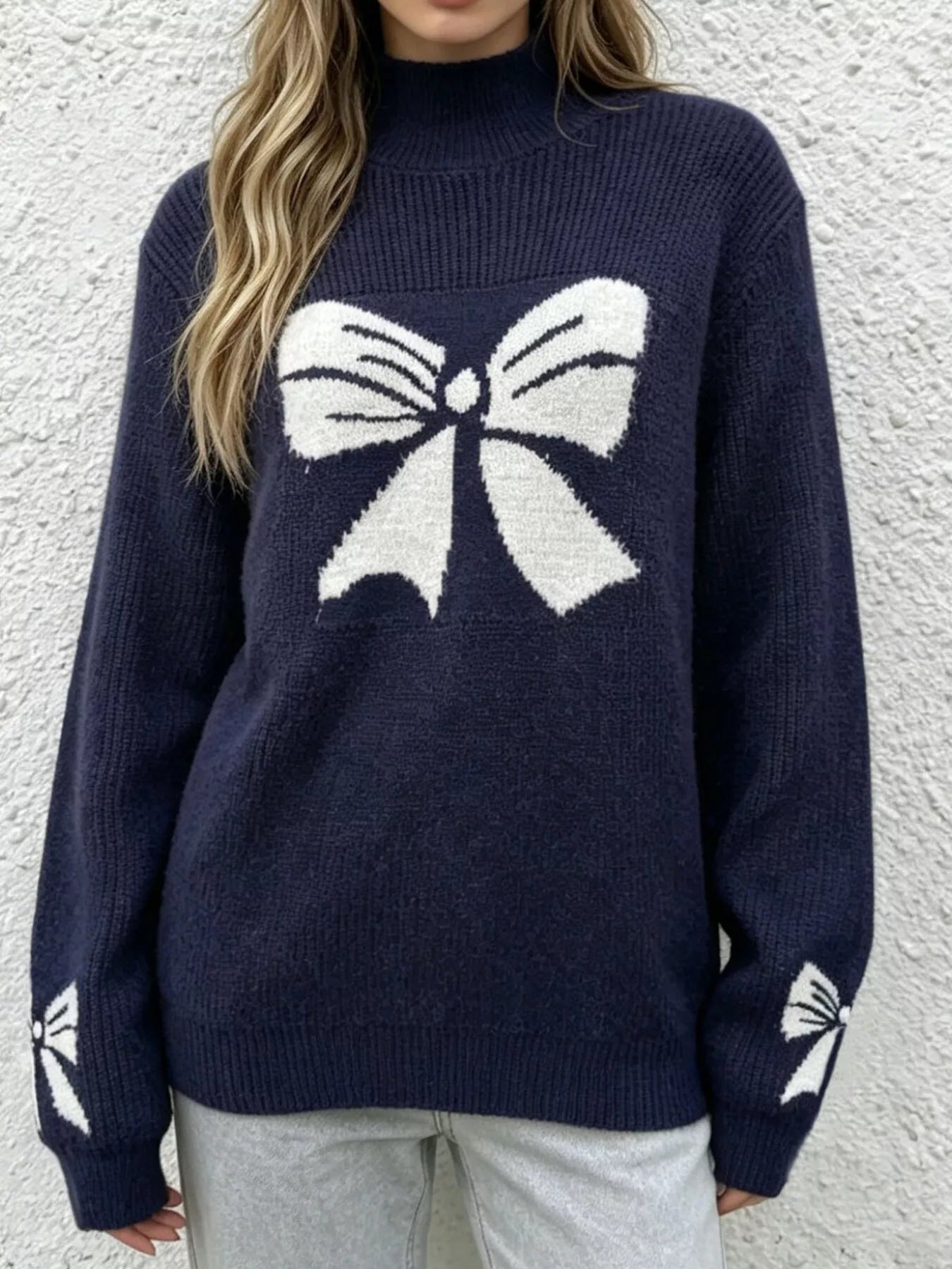 Bowknot Pattern Mock Neck Sweater Secondary image