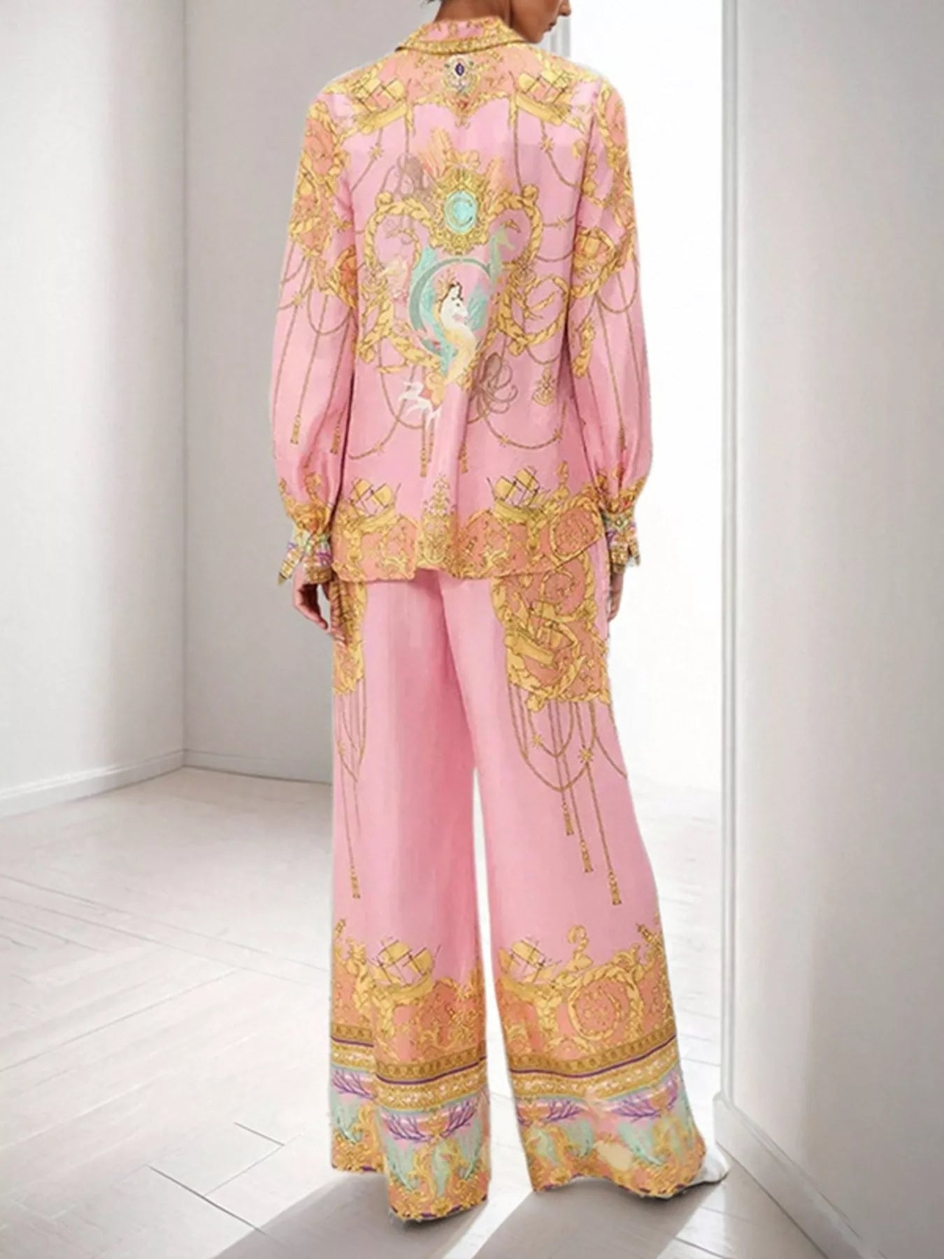 Printed Lantern Sleeve Top and Pants Set Secondary image